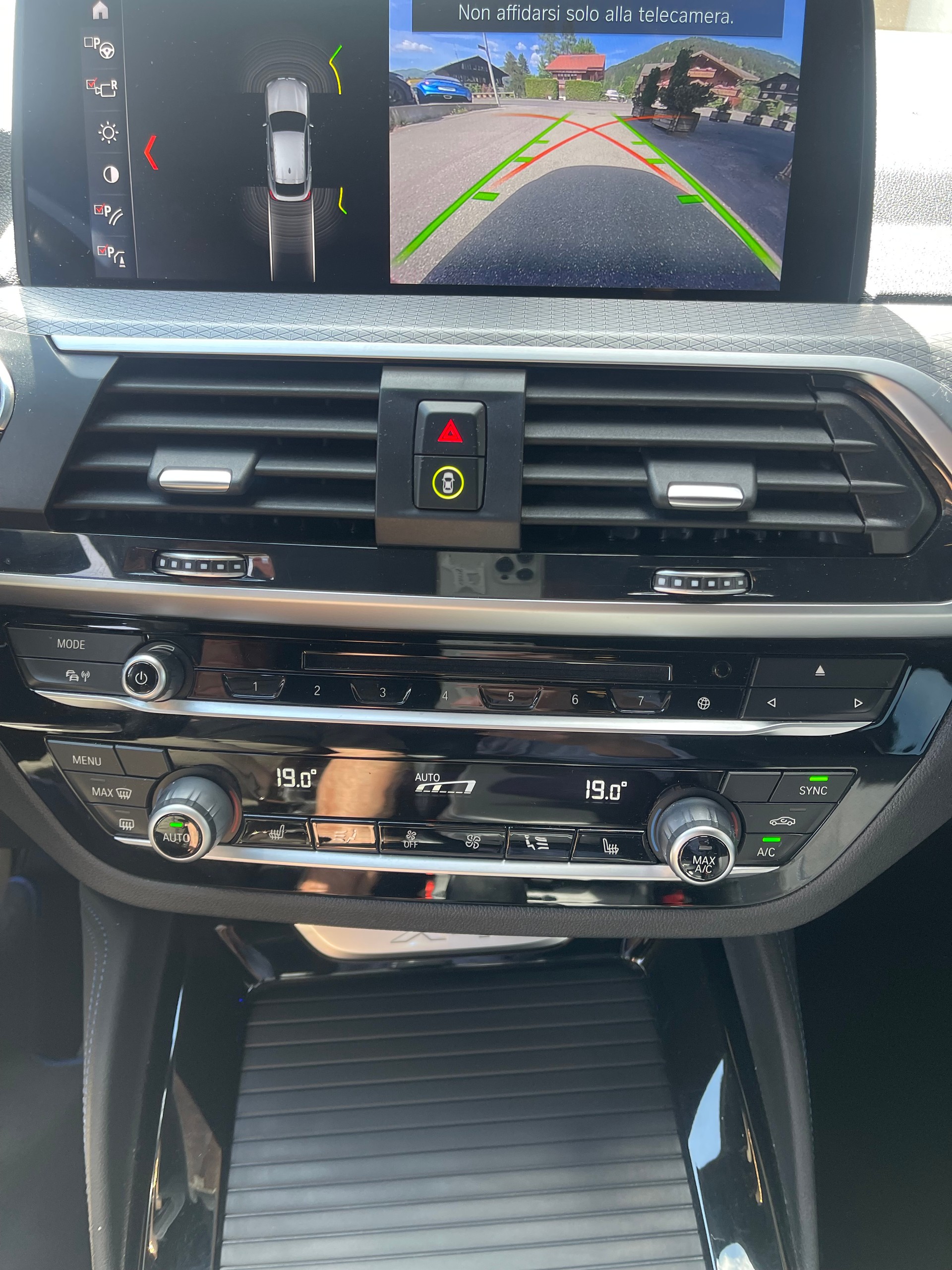BMW X4 xDrive 20d M Sport X Steptronic-image-10