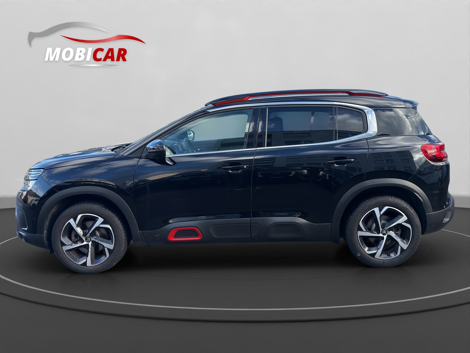 CITROEN C5 Aircross 1.5 BlueHD Shine EAT8-image-1
