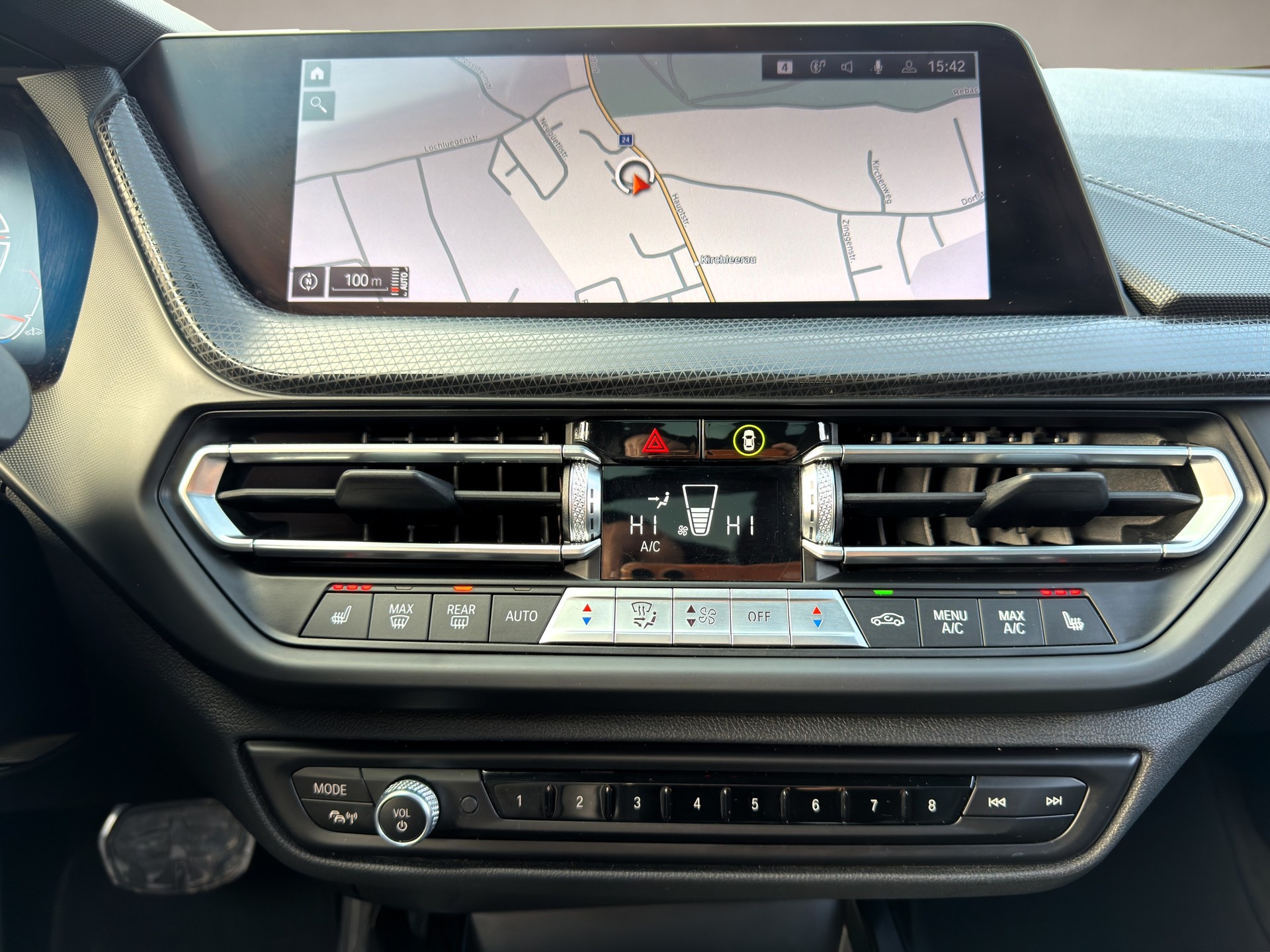 BMW M235i Gran Coupé xDrive Steptronic-image-13