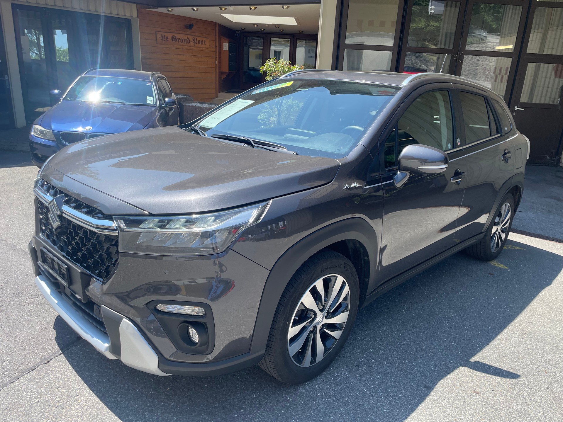 SUZUKI S-Cross 1.5 Piz Sulai Top Hybrid-image-0