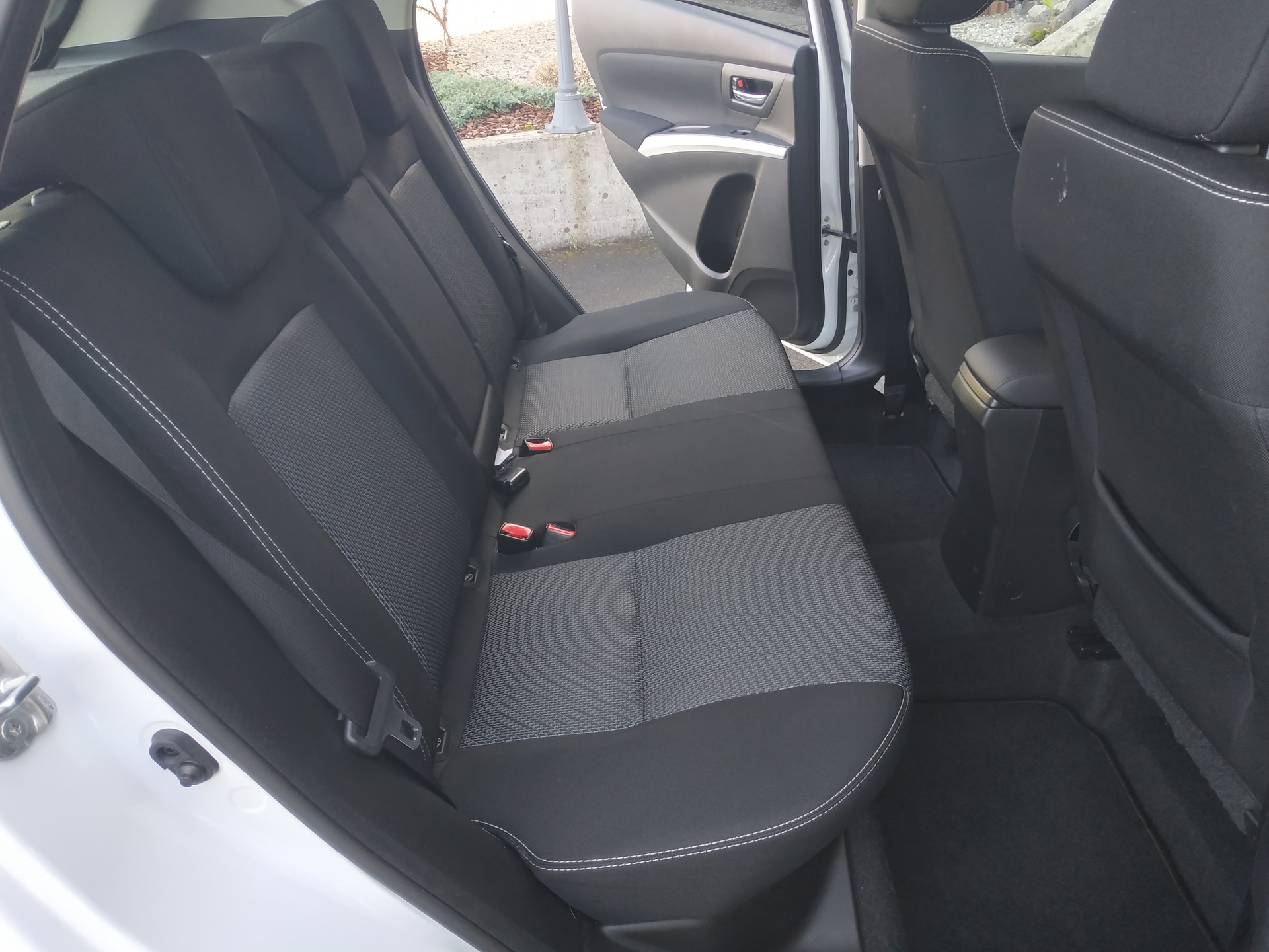SUZUKI SX4 S-Cross 1.6 TD Compact+ 4WD Automat-image-17