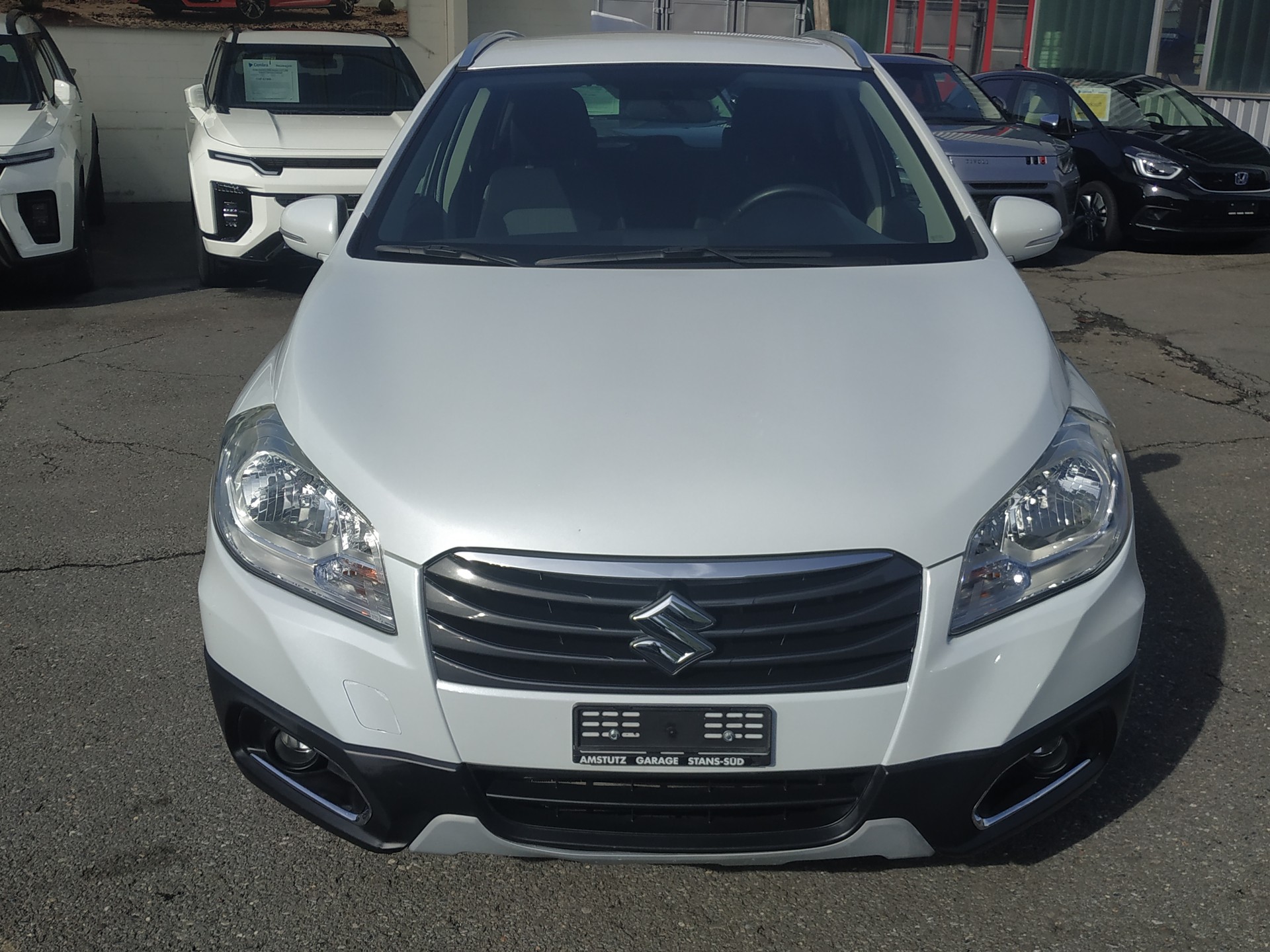 SUZUKI SX4 S-Cross 1.6 TD Compact+ 4WD Automat-image-3