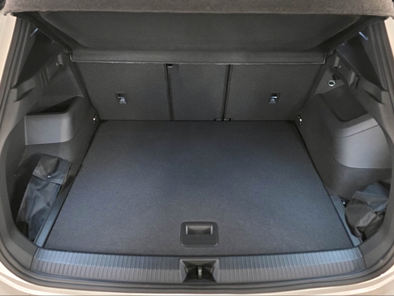 VW Tiguan 2.0 TSI United DSG 4Motion-image-13