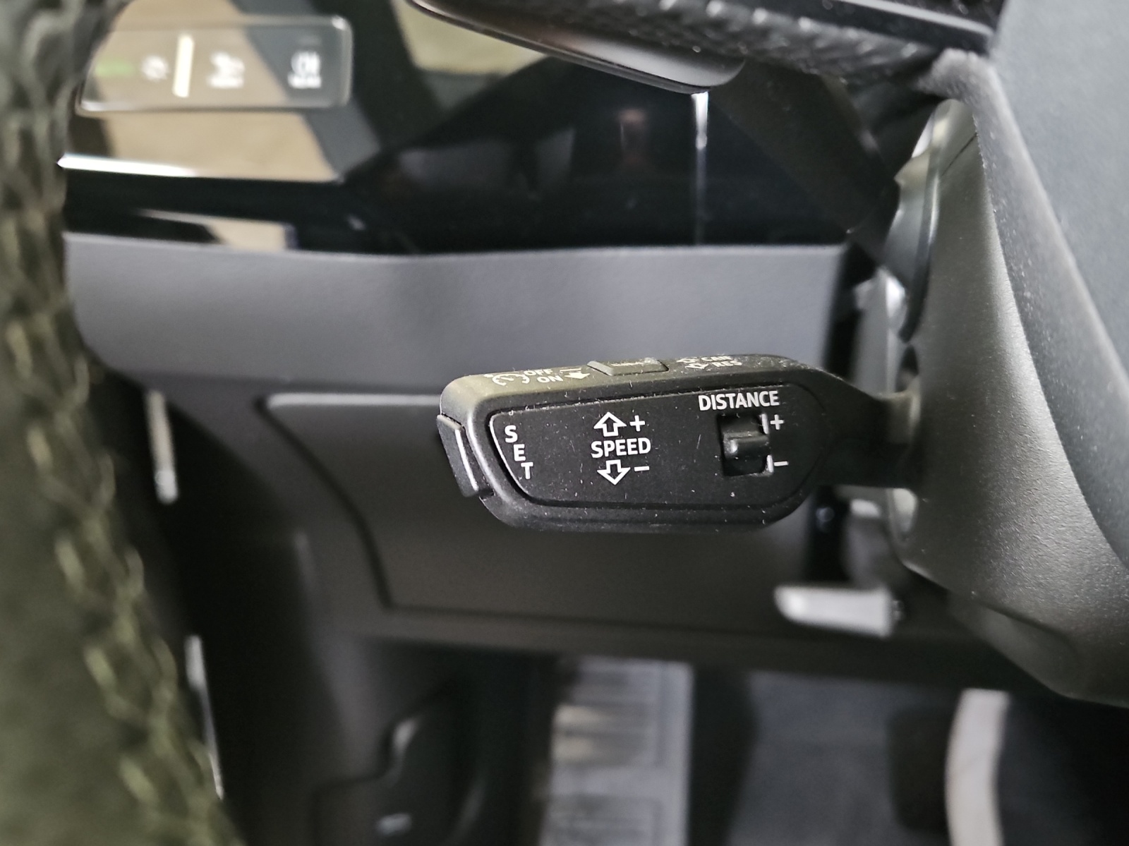 AUDI e-tron S quattro-image-12