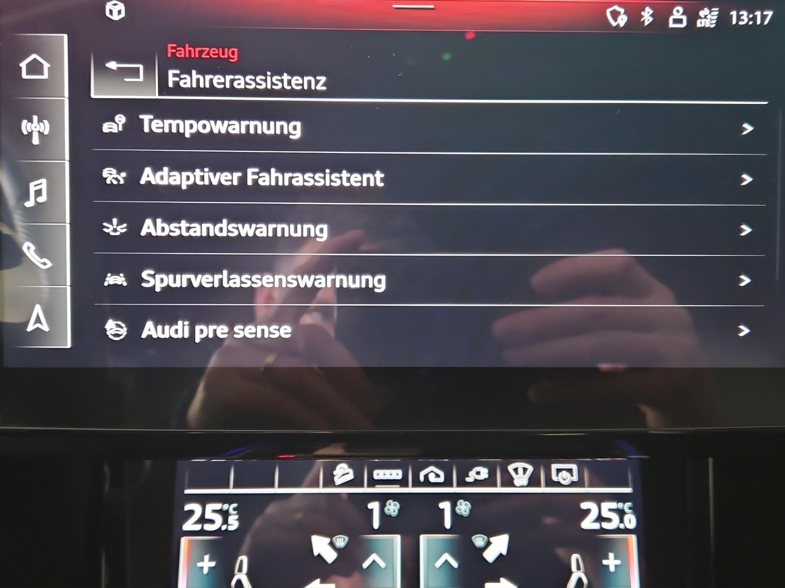 AUDI e-tron S quattro-image-17