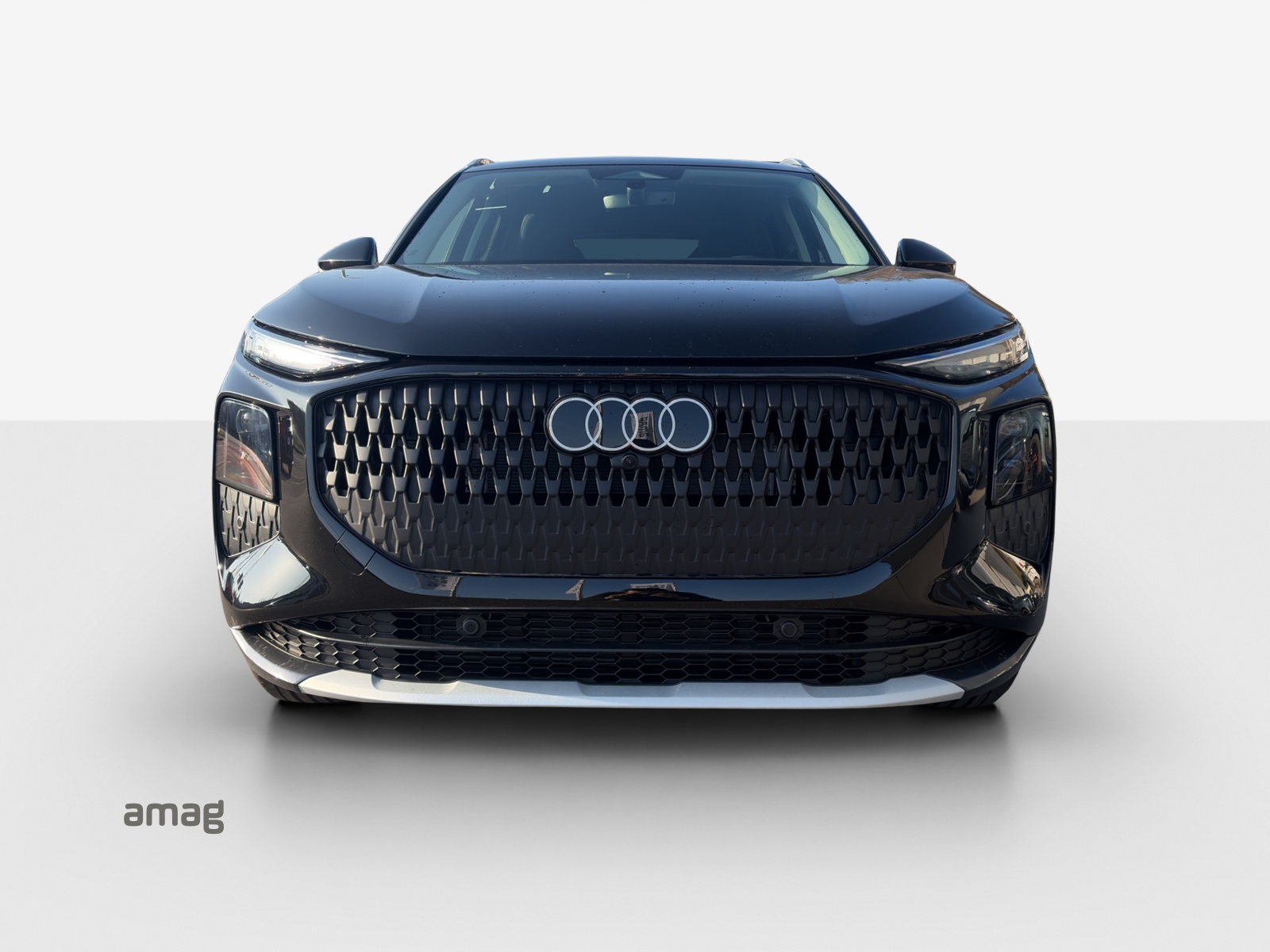 AUDI Q3 SUV 110 kW TFSI S tronic-image-6
