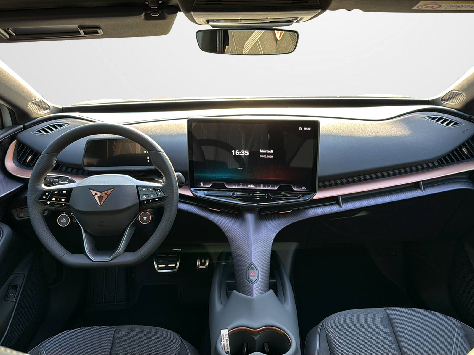 CUPRA Tavascan 77 kWh Edge 4D-image-10