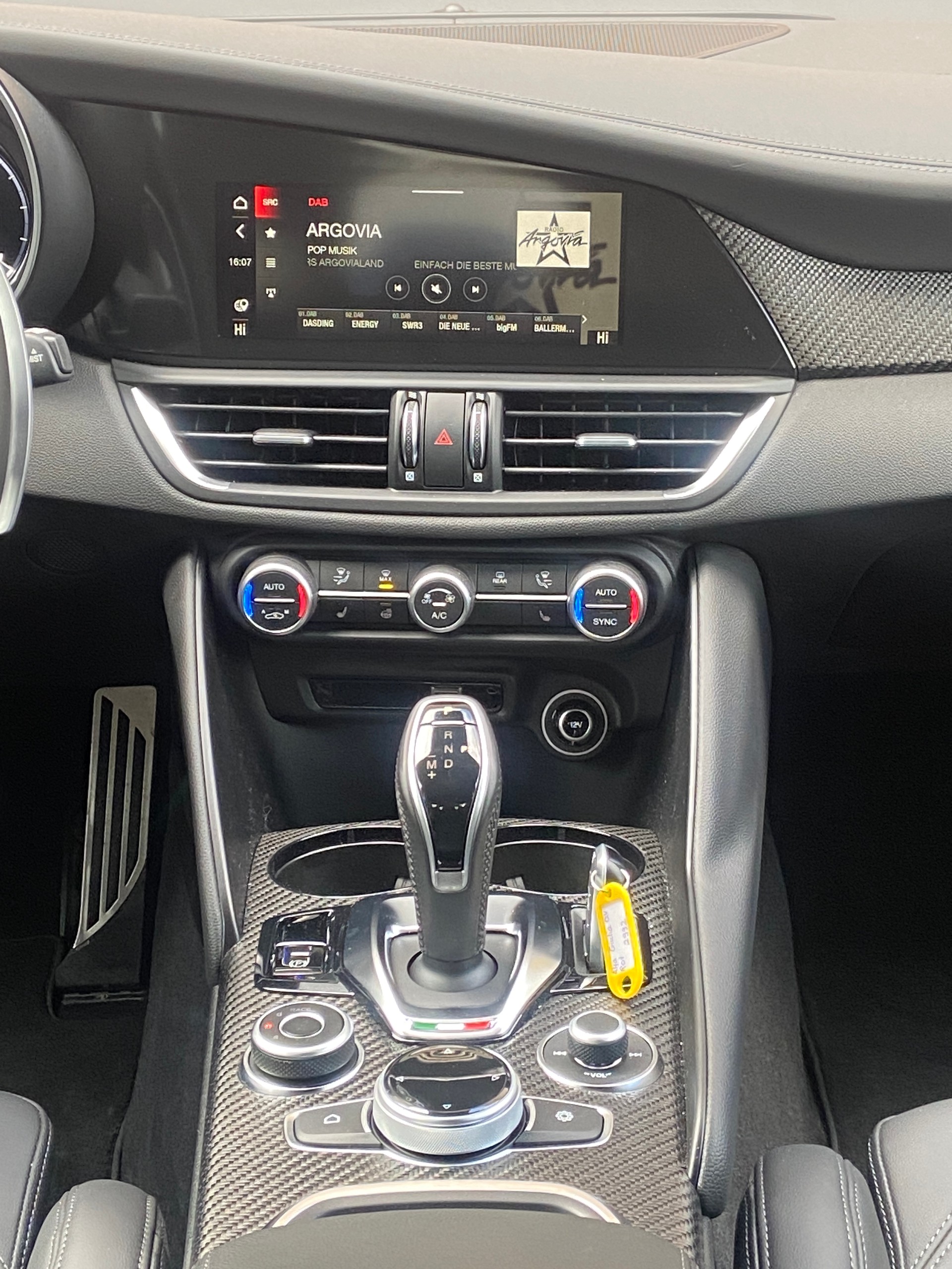 ALFA ROMEO Giulia 2.9 V6 Quadrifoglio-image-11