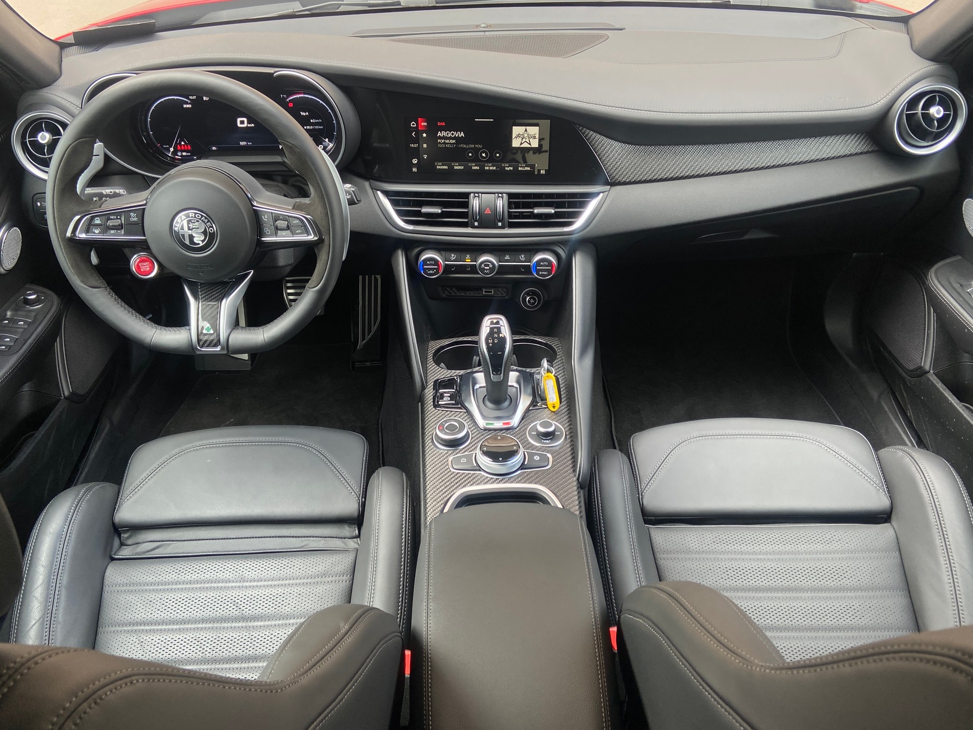 ALFA ROMEO Giulia 2.9 V6 Quadrifoglio-image-3
