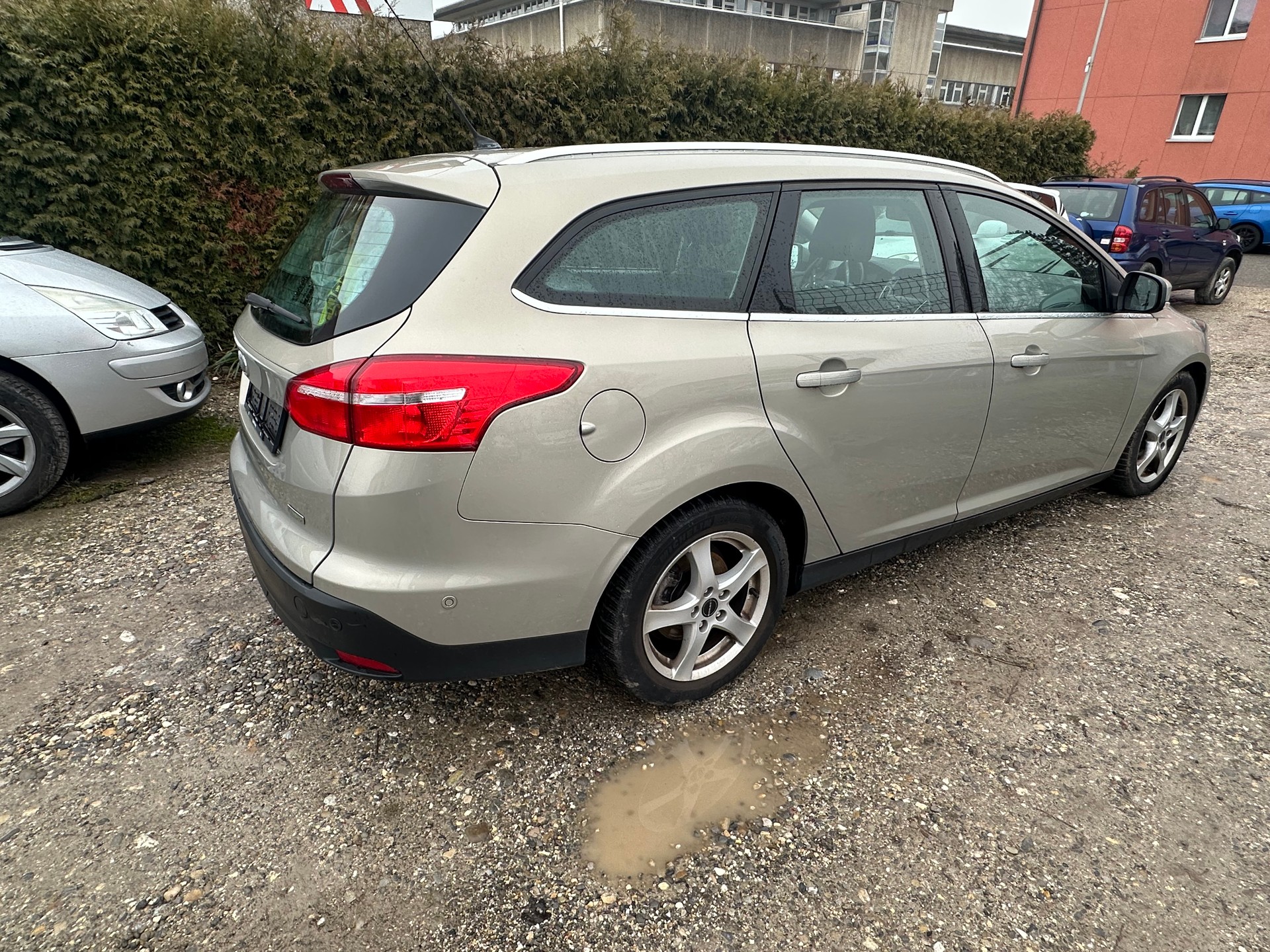 FORD Focus 1.0 SCTi Trend-image-3