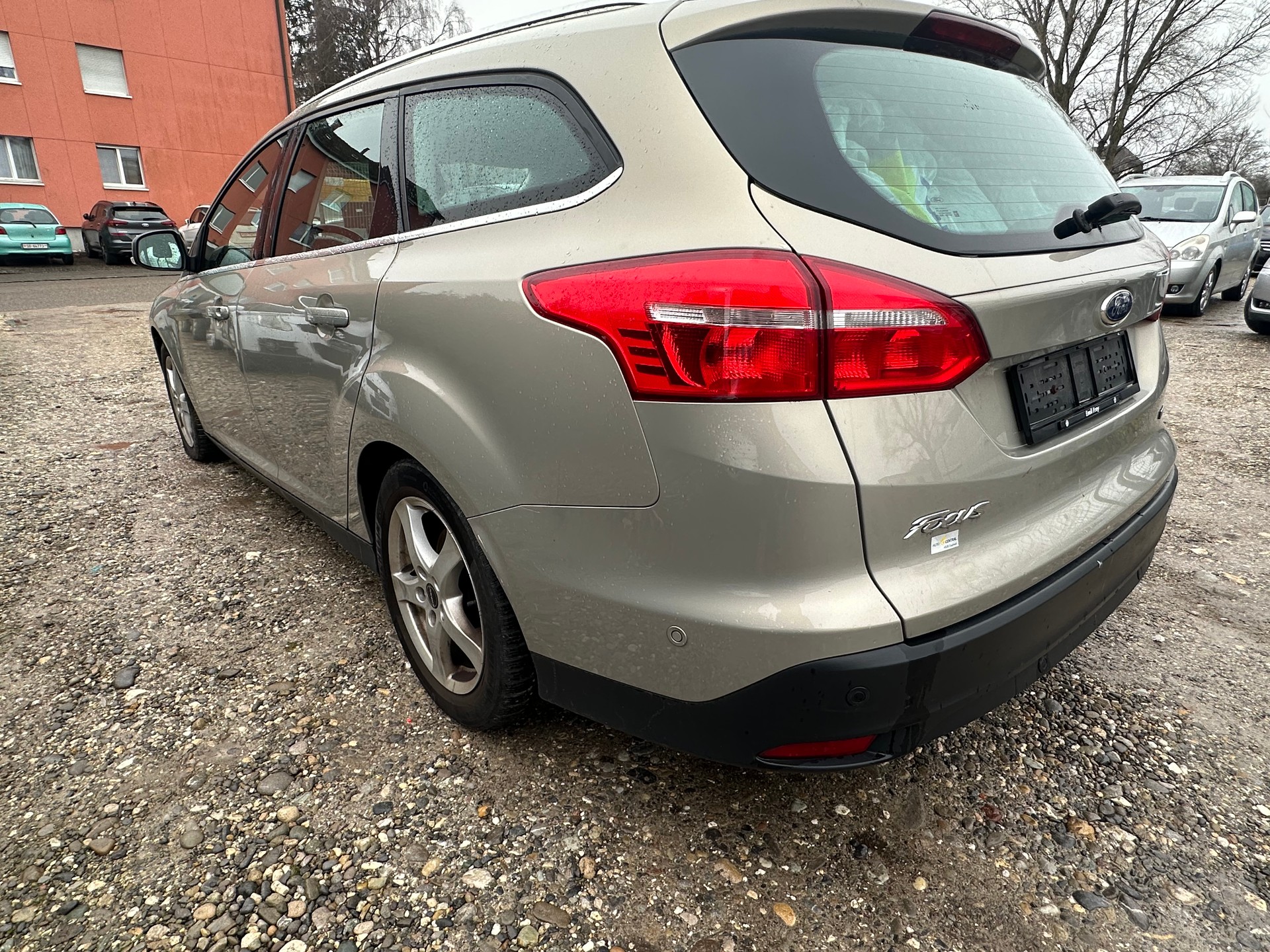 FORD Focus 1.0 SCTi Trend-image-4