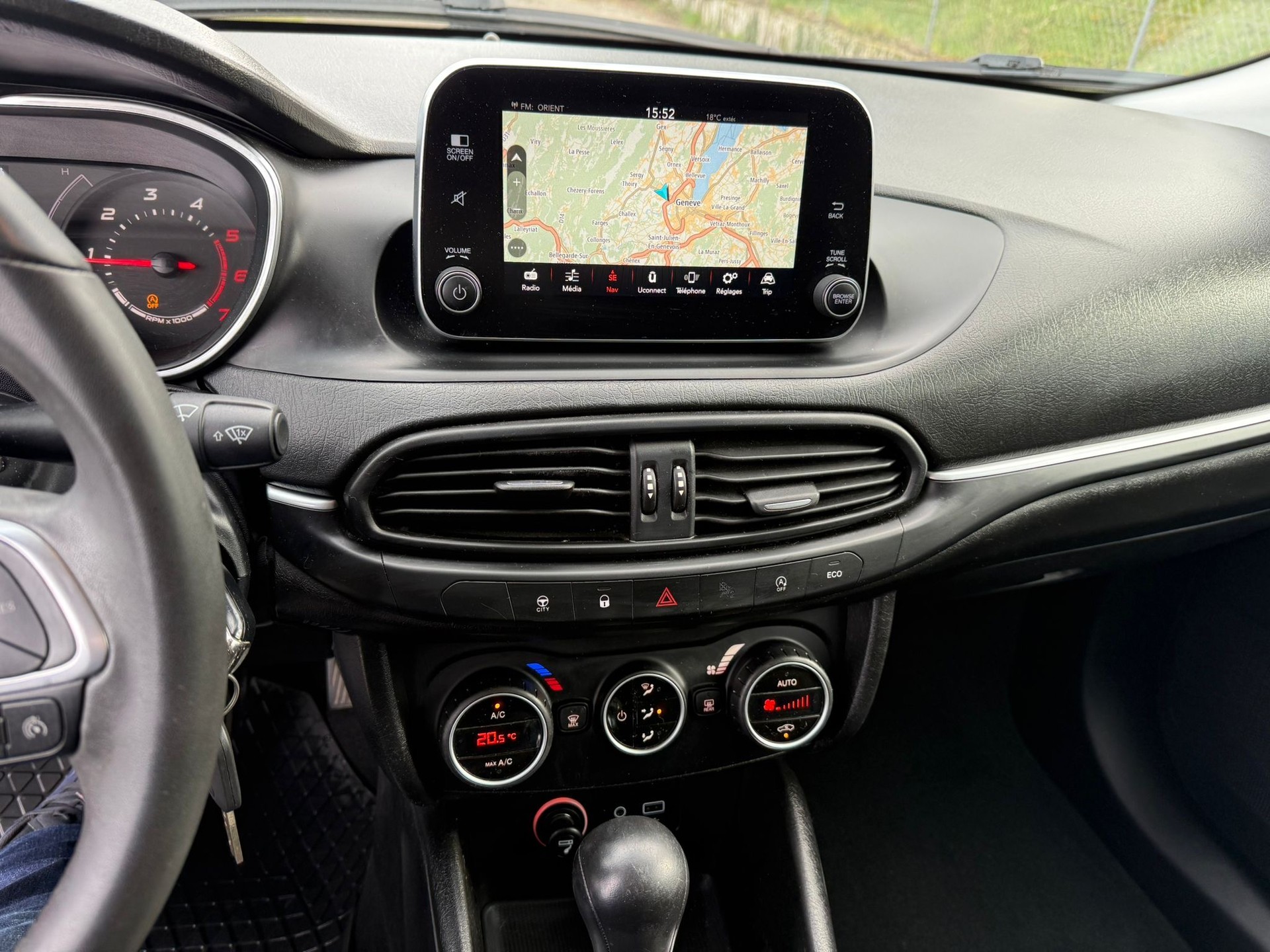 FIAT Tipo 1.6MJ Lounge DCT-6-image-8