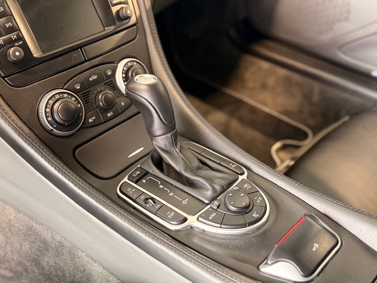 MERCEDES-BENZ SL 500 7G-Tronic-image-13
