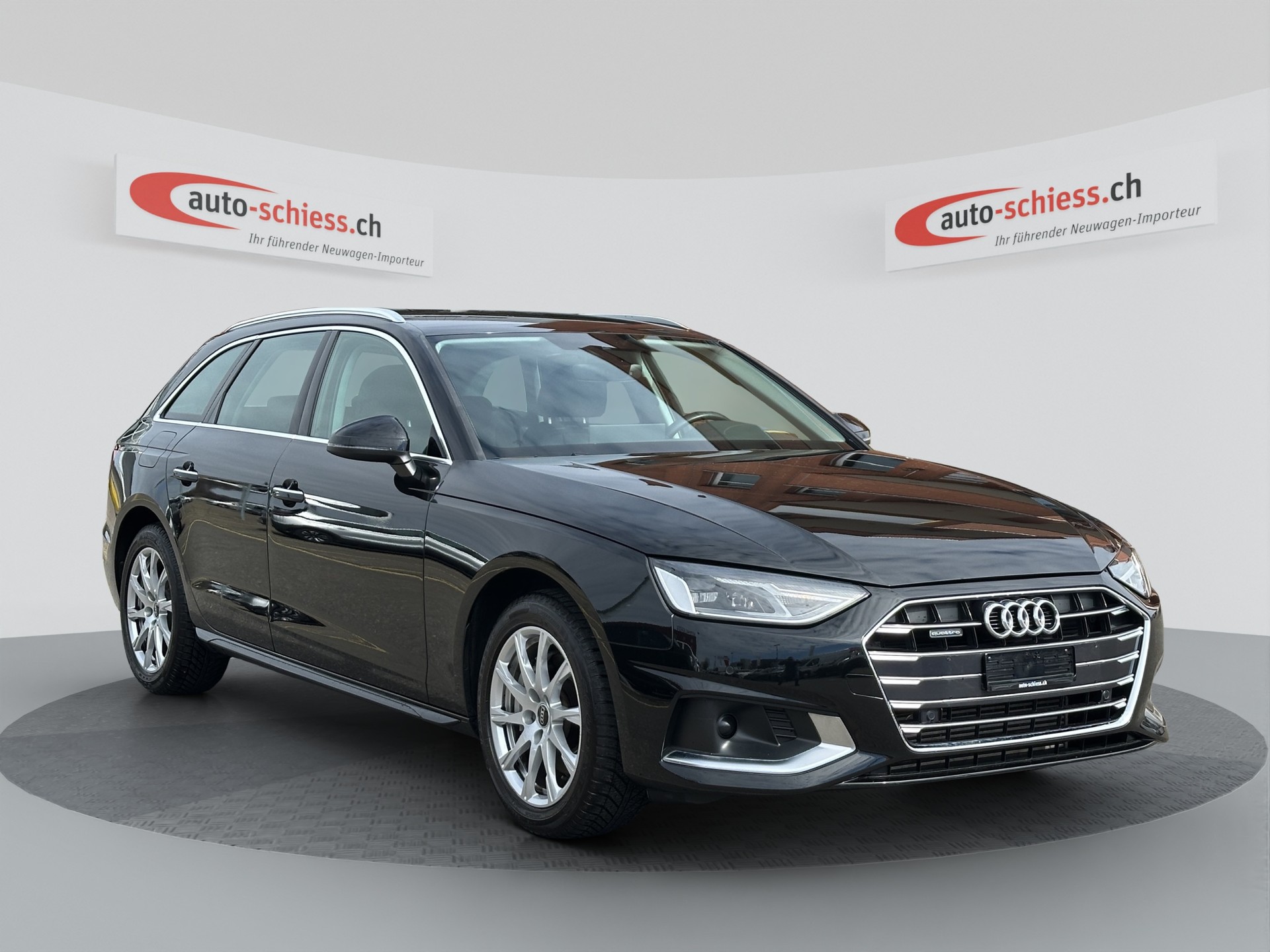 AUDI A4 Avant 40 TFSI advanced S-tronic quattro-image-0