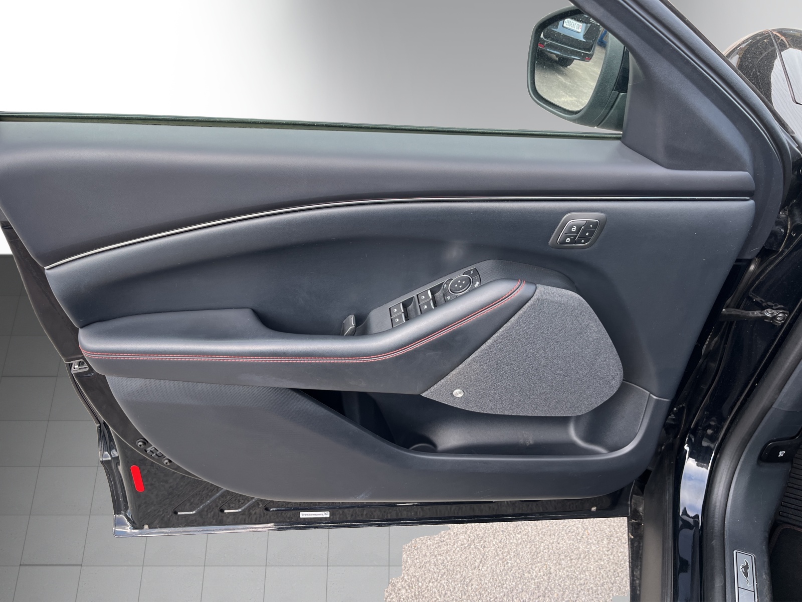 Image FORD MUSTANG-MACH-E Mustang MACH-E AWD 72.6 kWh