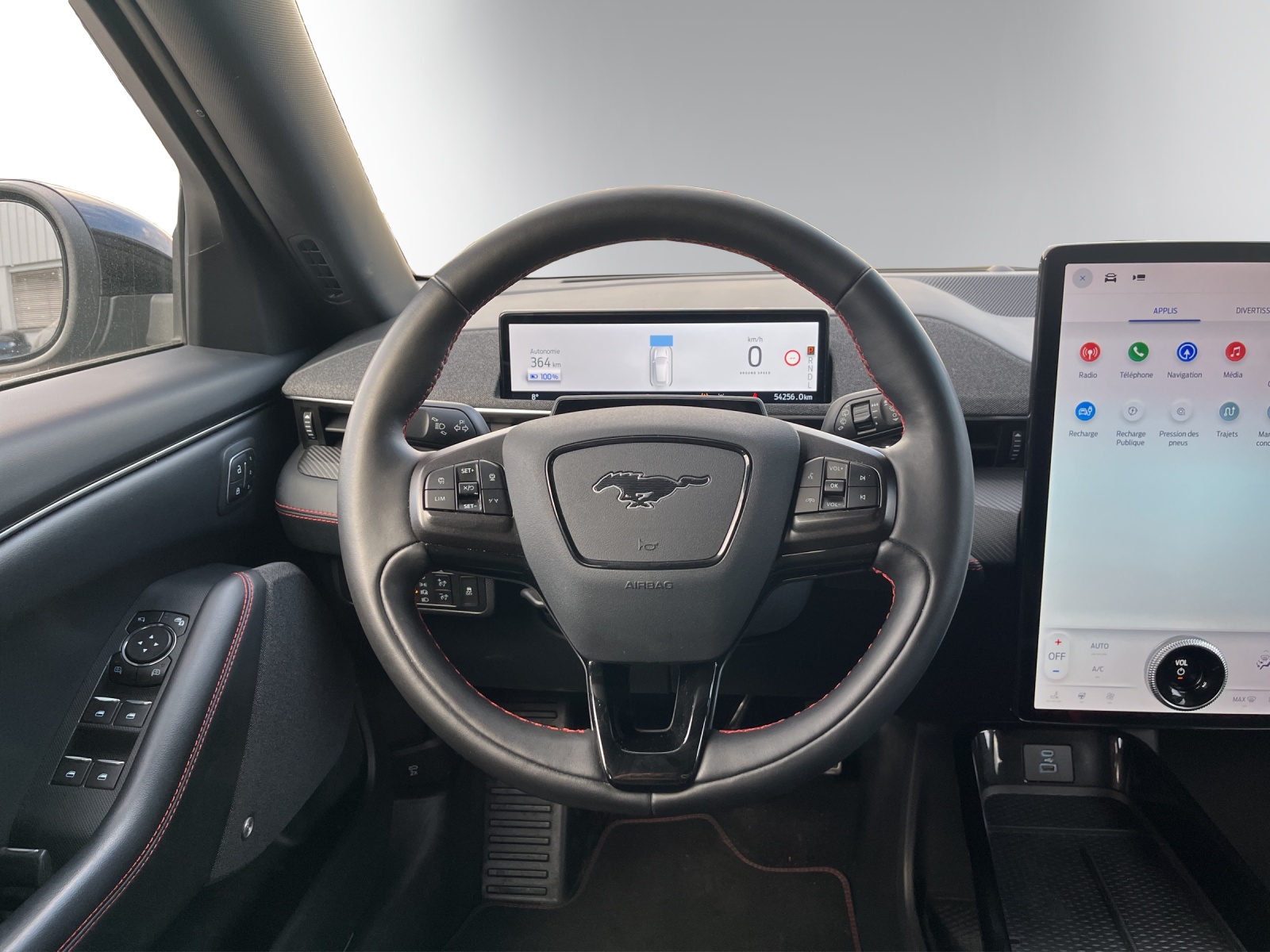 Image FORD MUSTANG-MACH-E Mustang MACH-E AWD 72.6 kWh