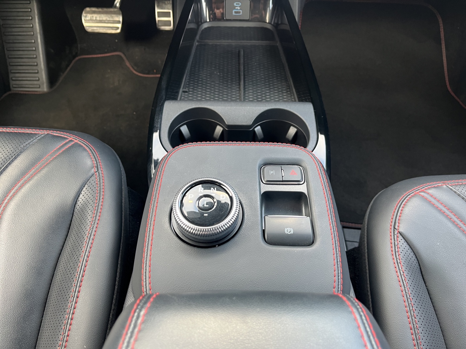 Image FORD MUSTANG-MACH-E Mustang MACH-E AWD 72.6 kWh