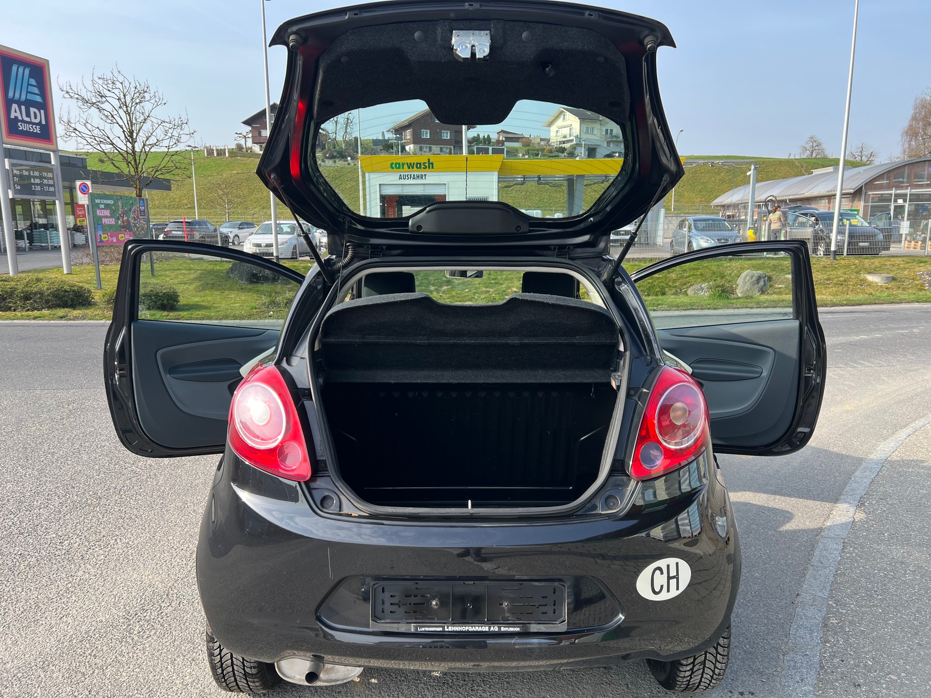 FORD KA 1.25 Ambiente-image-10
