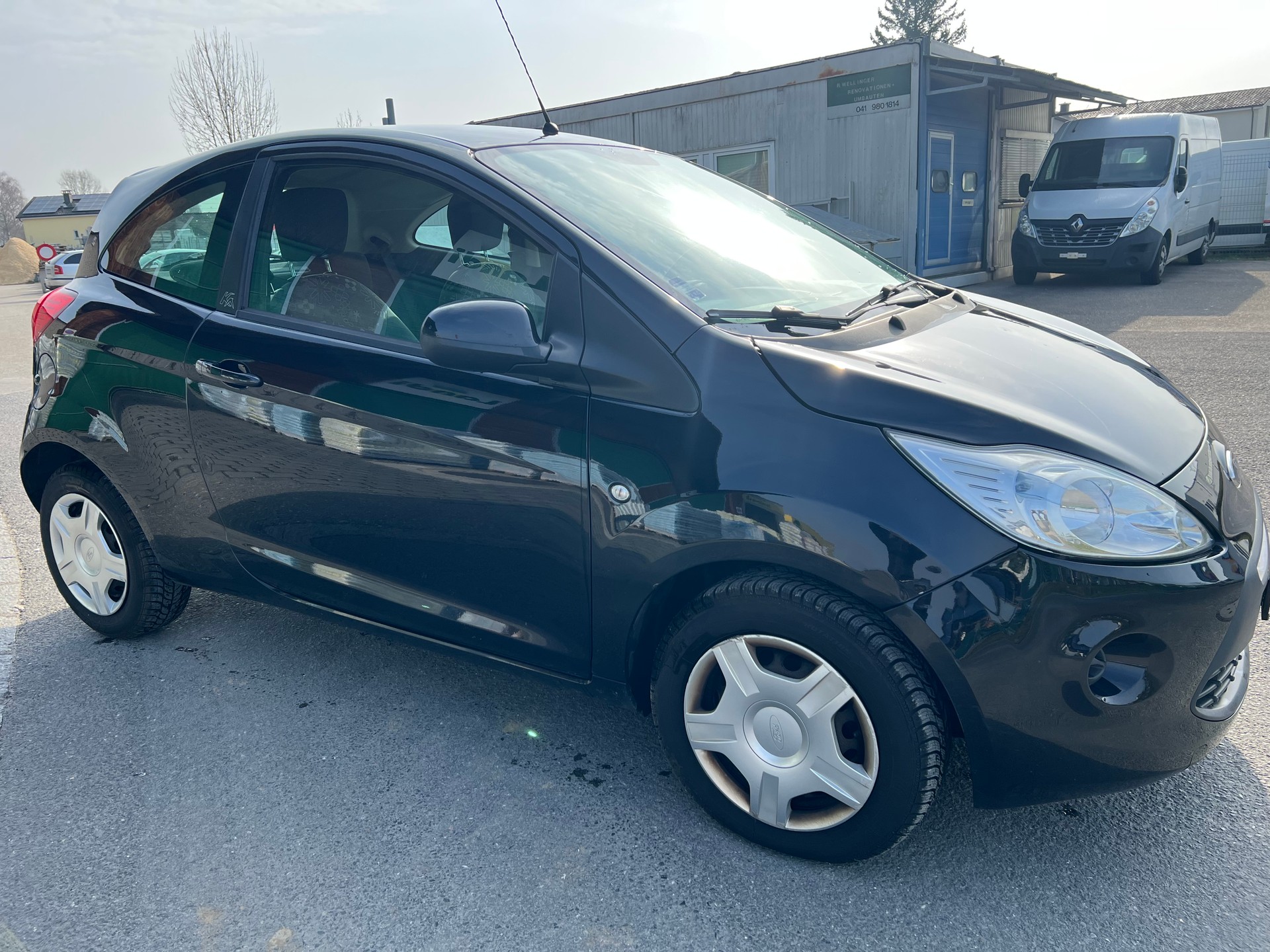 FORD KA 1.25 Ambiente-image-1