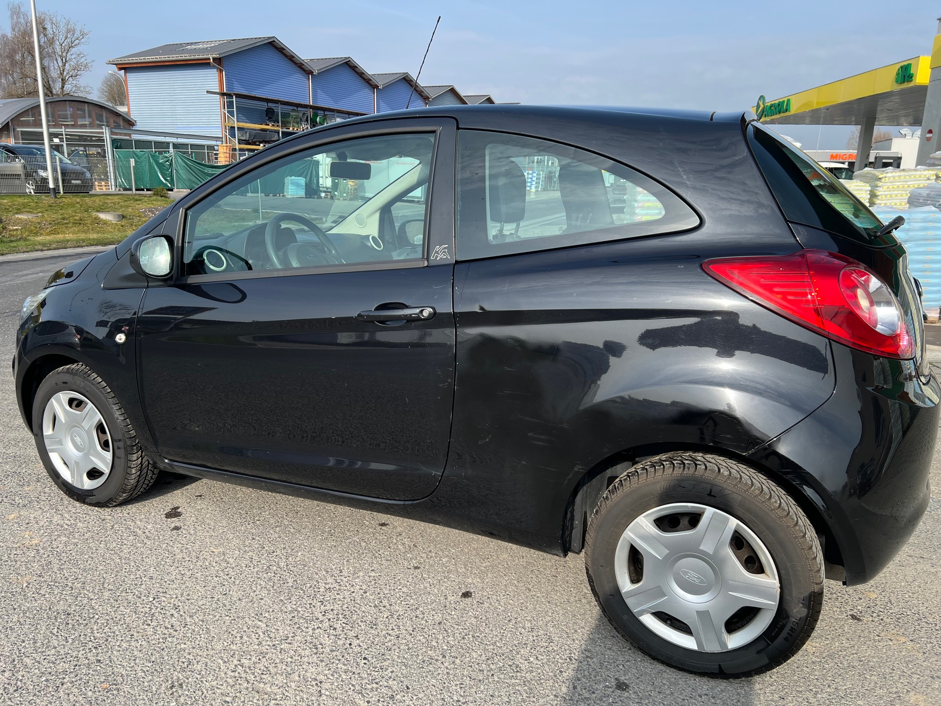 FORD KA 1.25 Ambiente-image-4