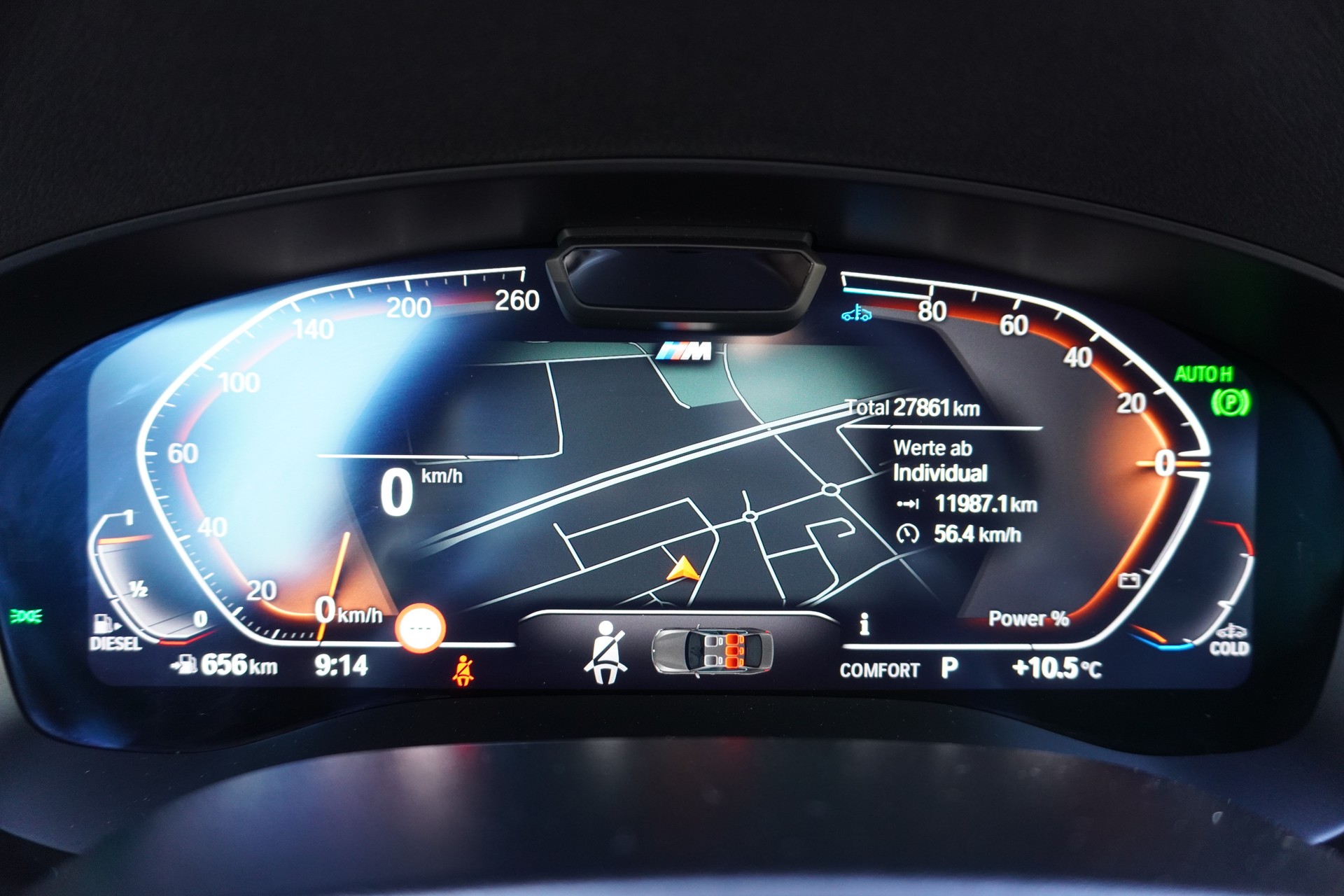 BMW 520d xDrive 48V Touring M Sport Steptronic-image-24