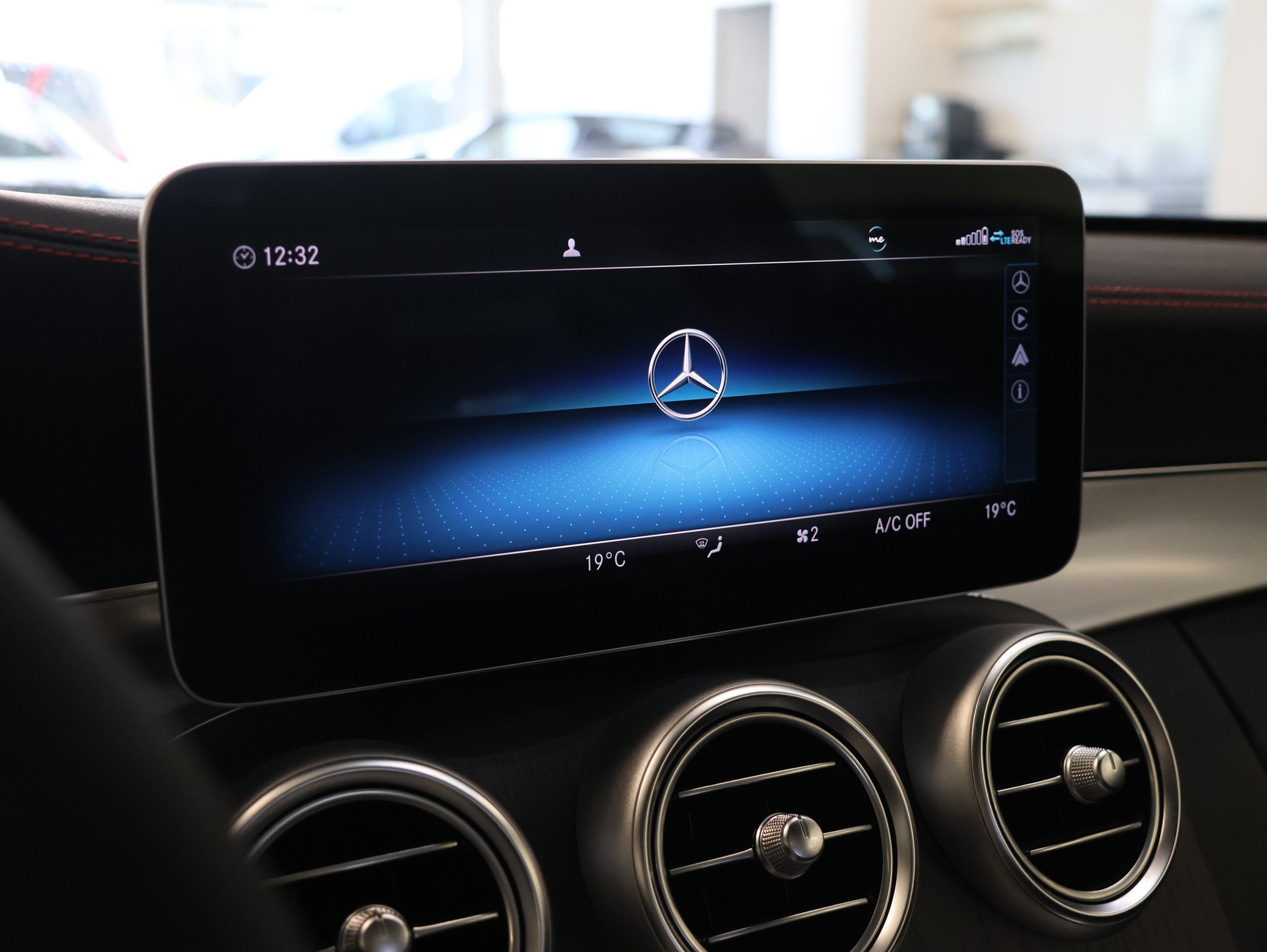 MERCEDES-BENZ C 43 AMG Premium + 4Matic 9G-tronic *Burmester* *Edition One* *Sportsitze*-image-28