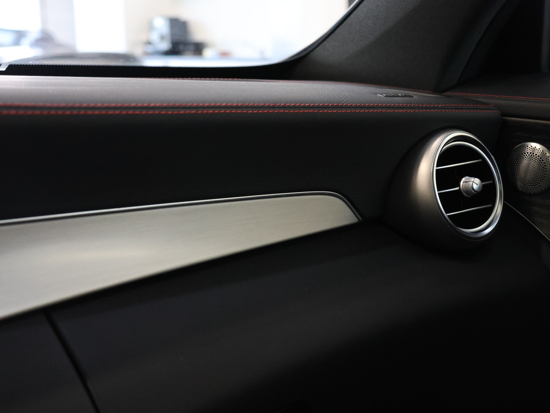 MERCEDES-BENZ C 43 AMG Premium + 4Matic 9G-tronic *Burmester* *Edition One* *Sportsitze*-image-33