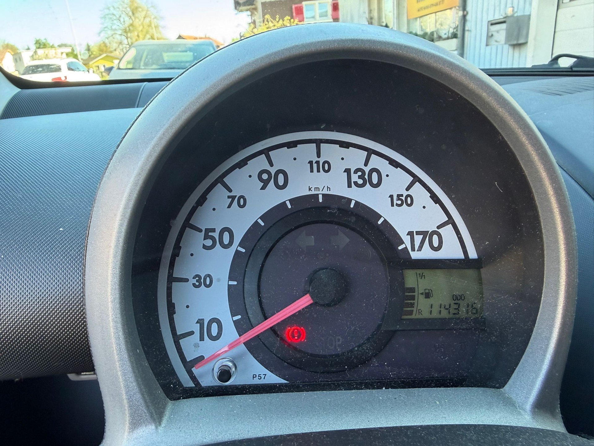 TOYOTA Aygo 1.0 Linea Luna-image-12