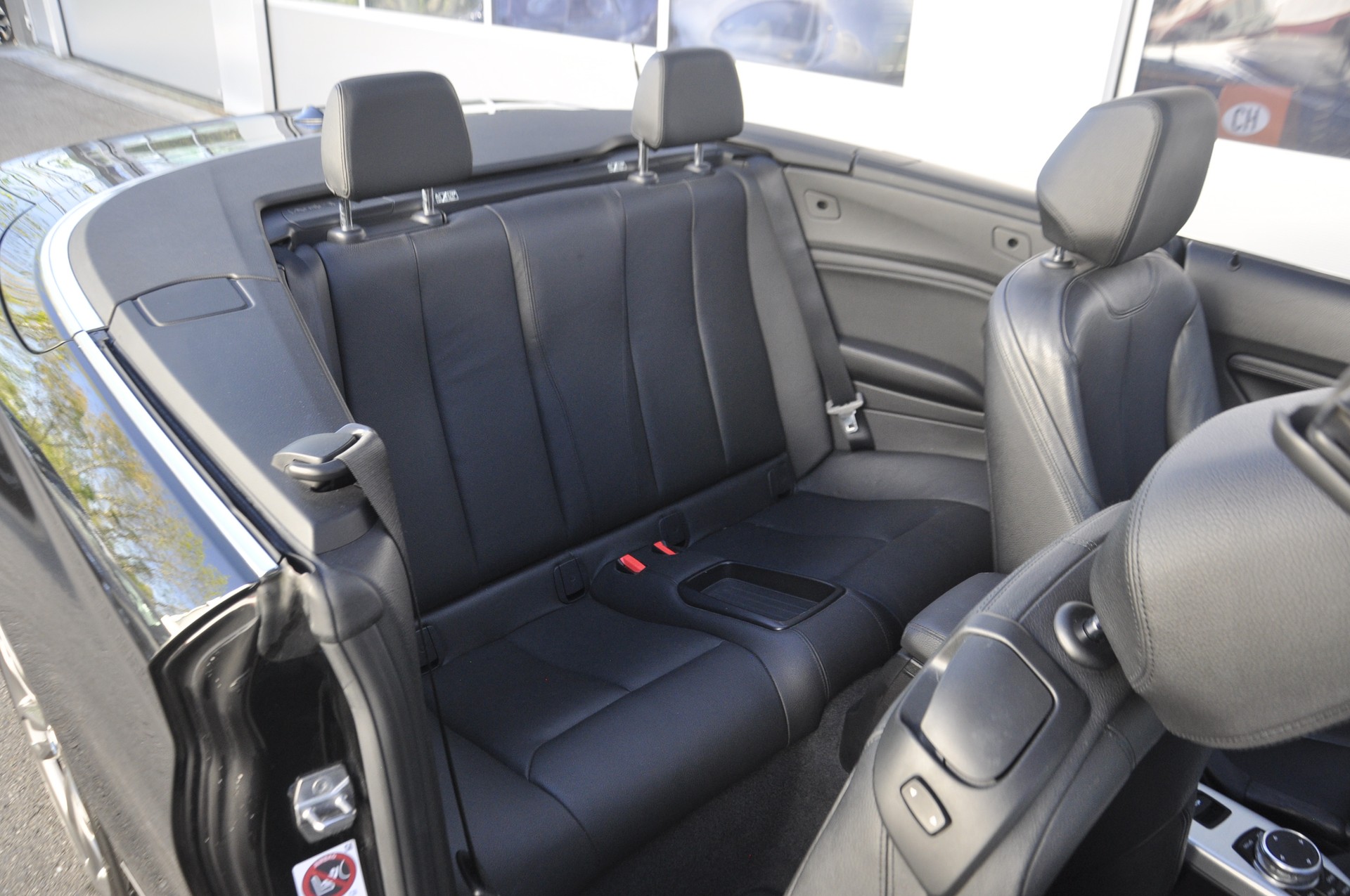 BMW M235i xDrive Steptronic-image-8