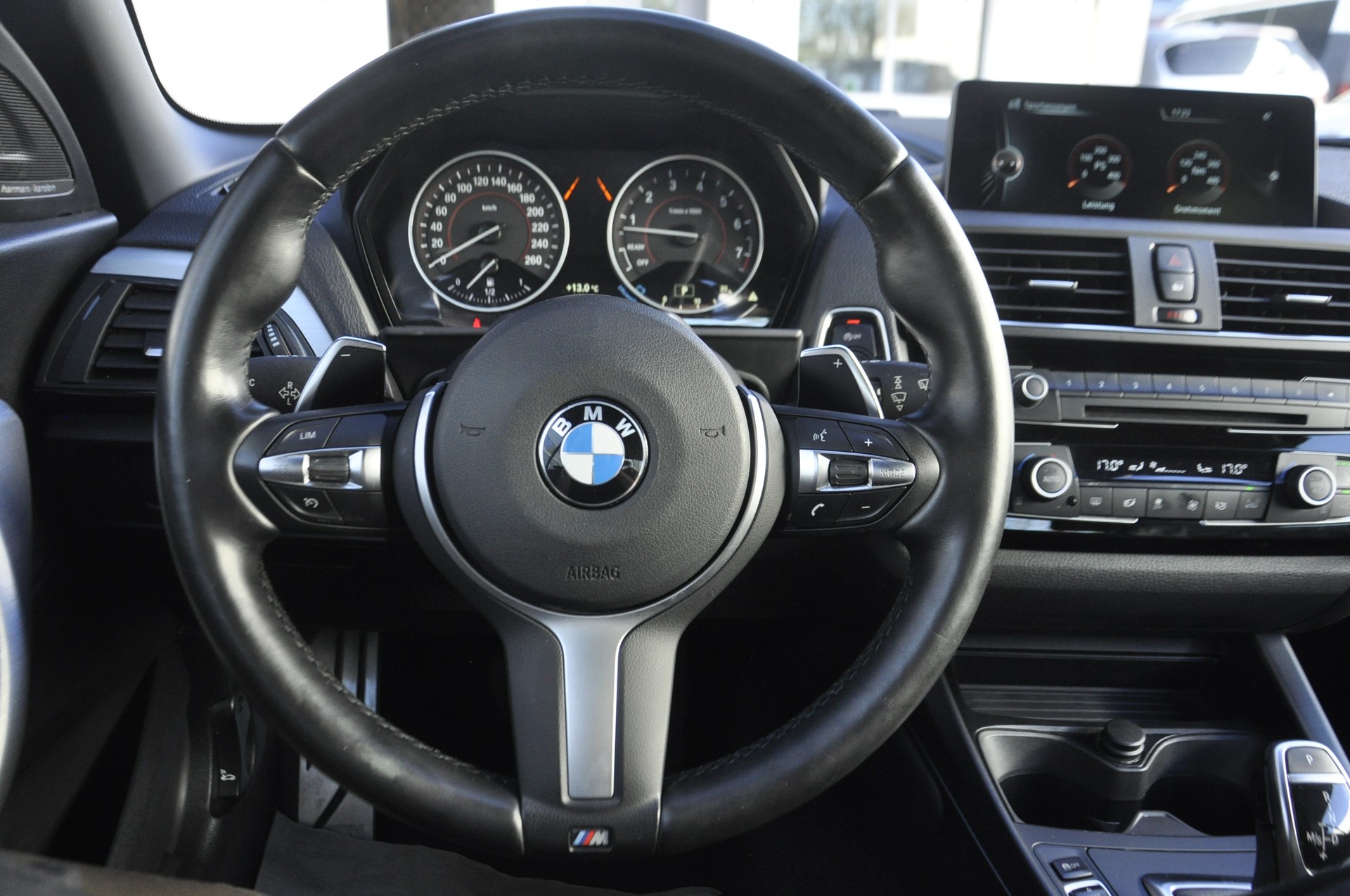 BMW M235i xDrive Steptronic-image-9