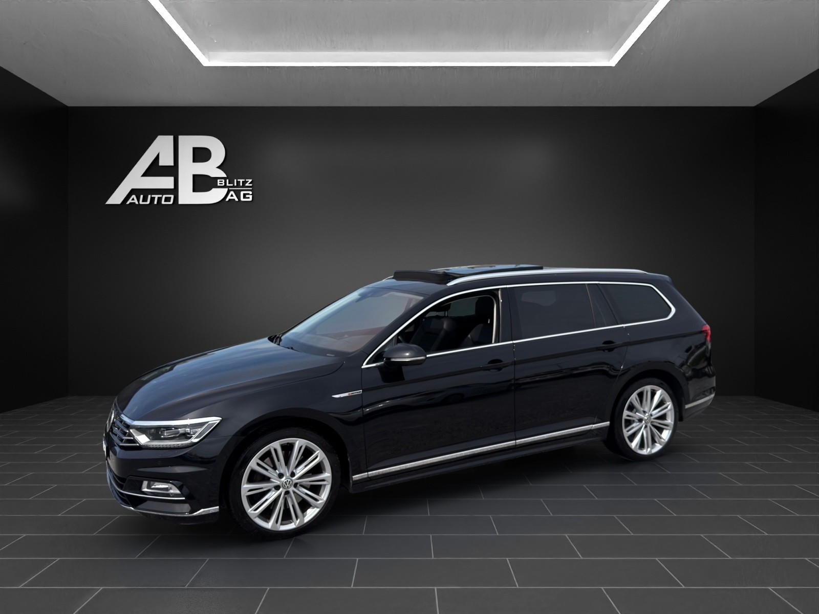 VW Passat Variant 2.0 TDI BMT High. R-Line DSG 4Motion mit 240 PS-image-1