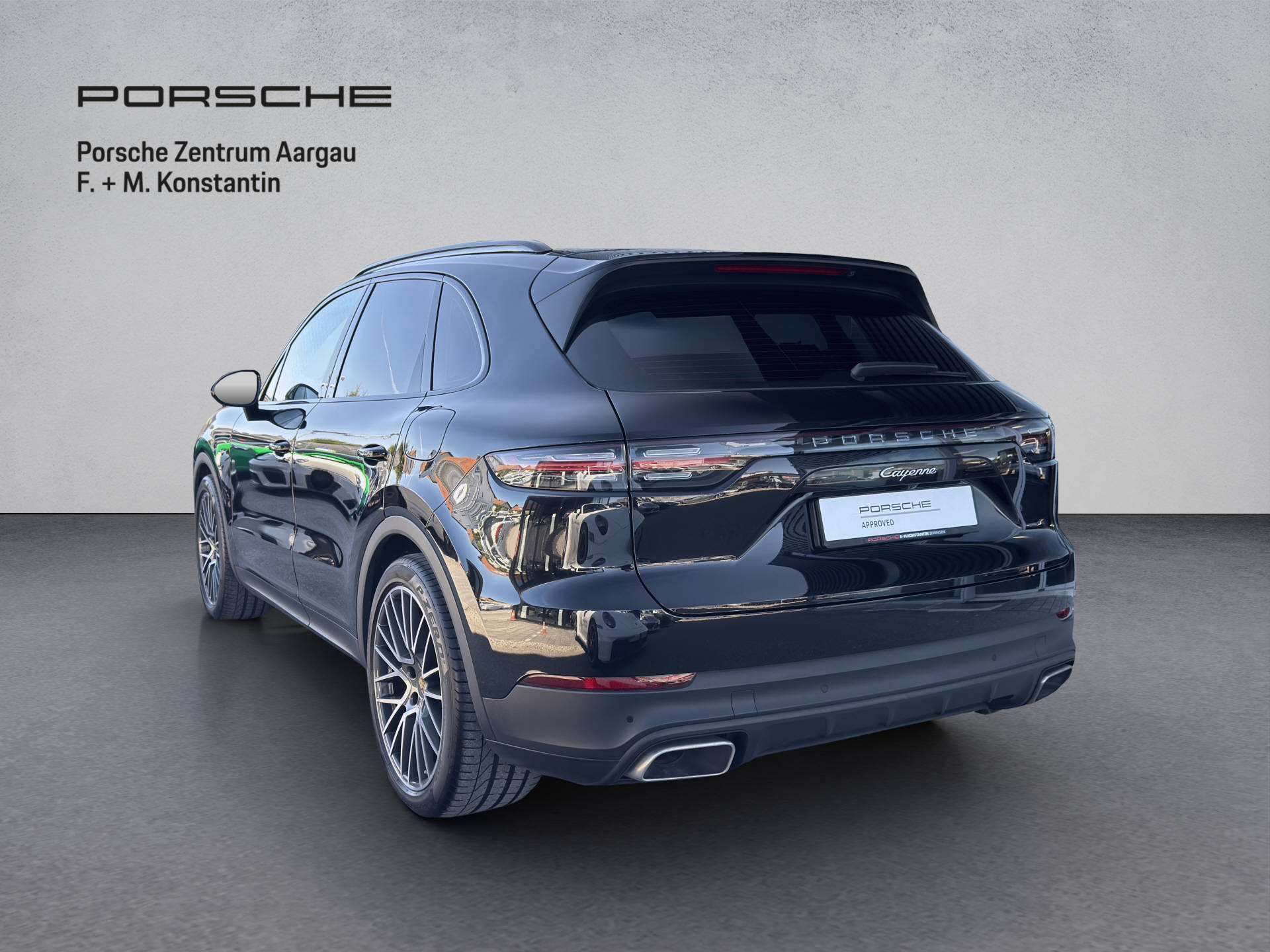 PORSCHE Cayenne E-Hybrid-image-3
