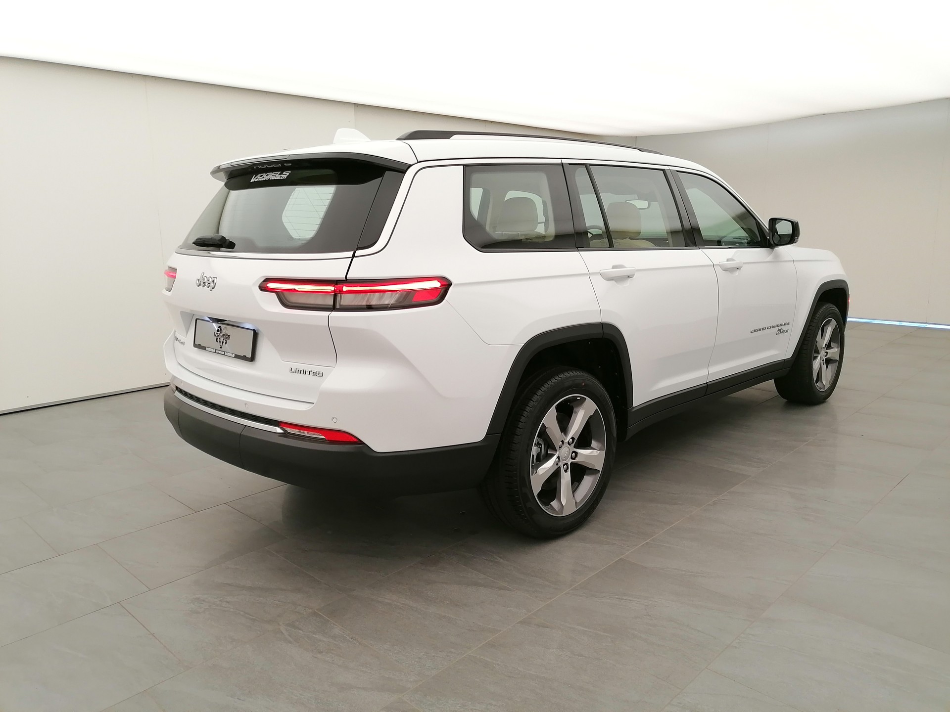 JEEP Grand Cherokee Limited L 3.6 AWD-image-3