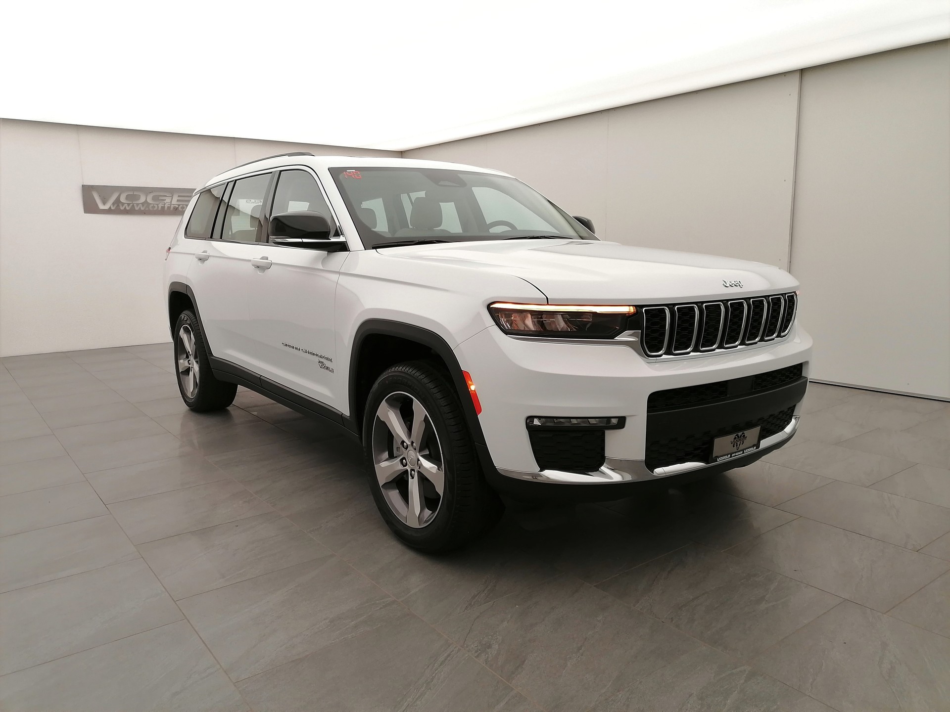 JEEP Grand Cherokee Limited L 3.6 AWD-image-2