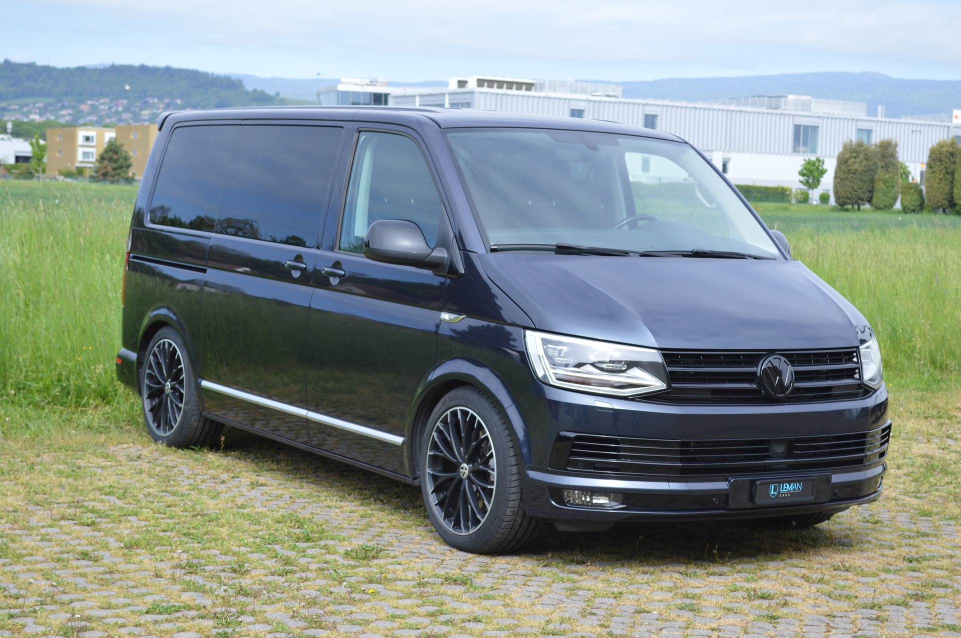 VW T6 Multivan 2.0 TSI Highline DSG-showroom-element-2