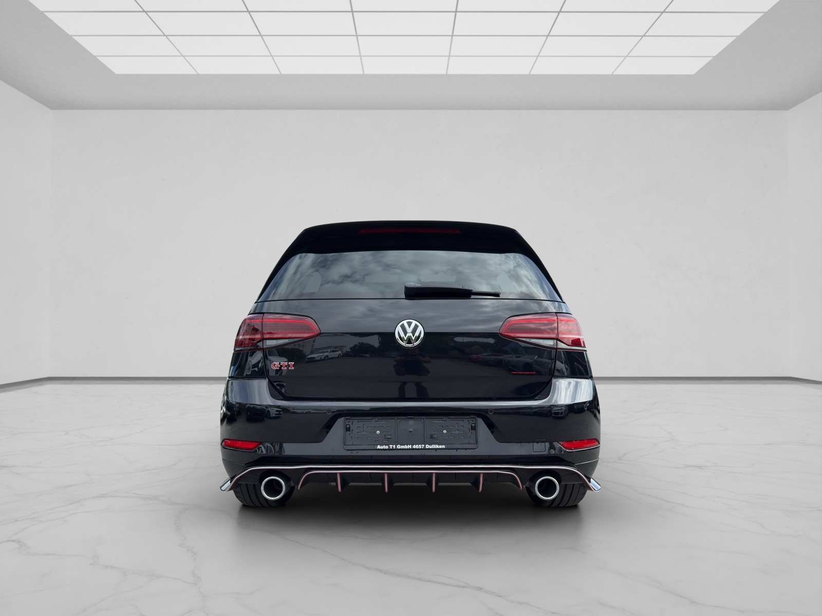 VW Golf 2.0 TSI GTI Performance-image-4