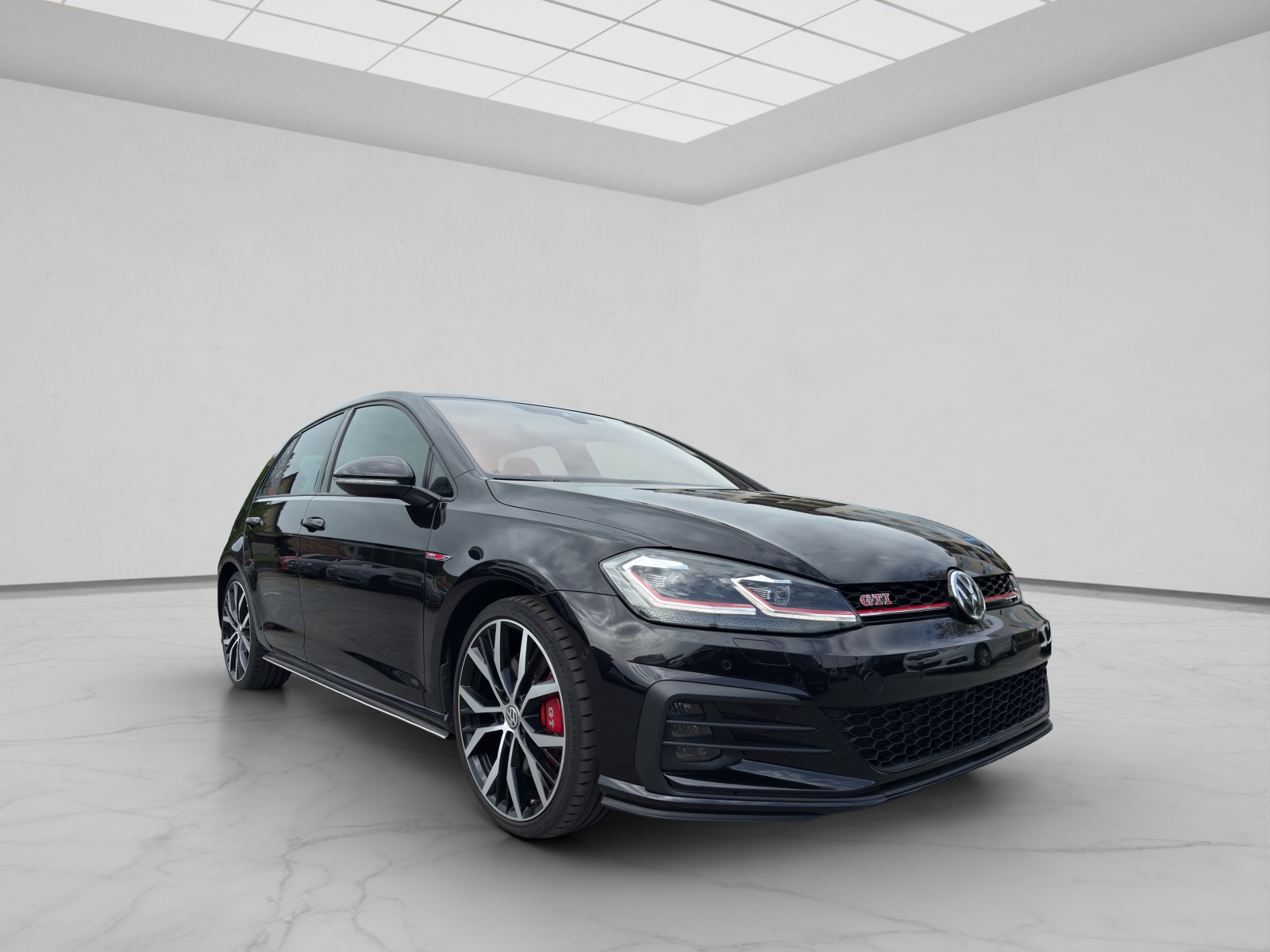 VW Golf 2.0 TSI GTI Performance-image-7