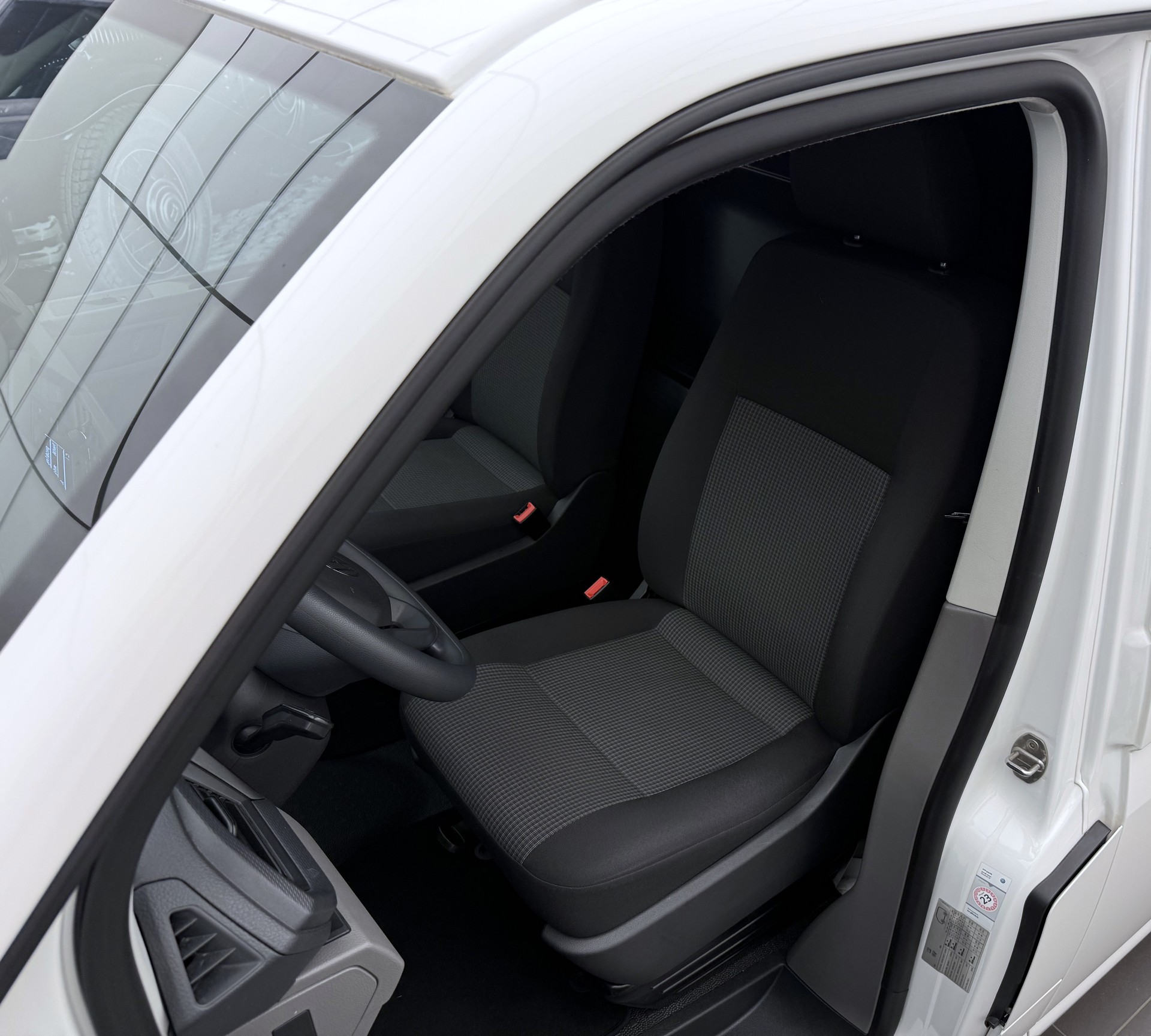 VW T6.1 ABTe-image-4