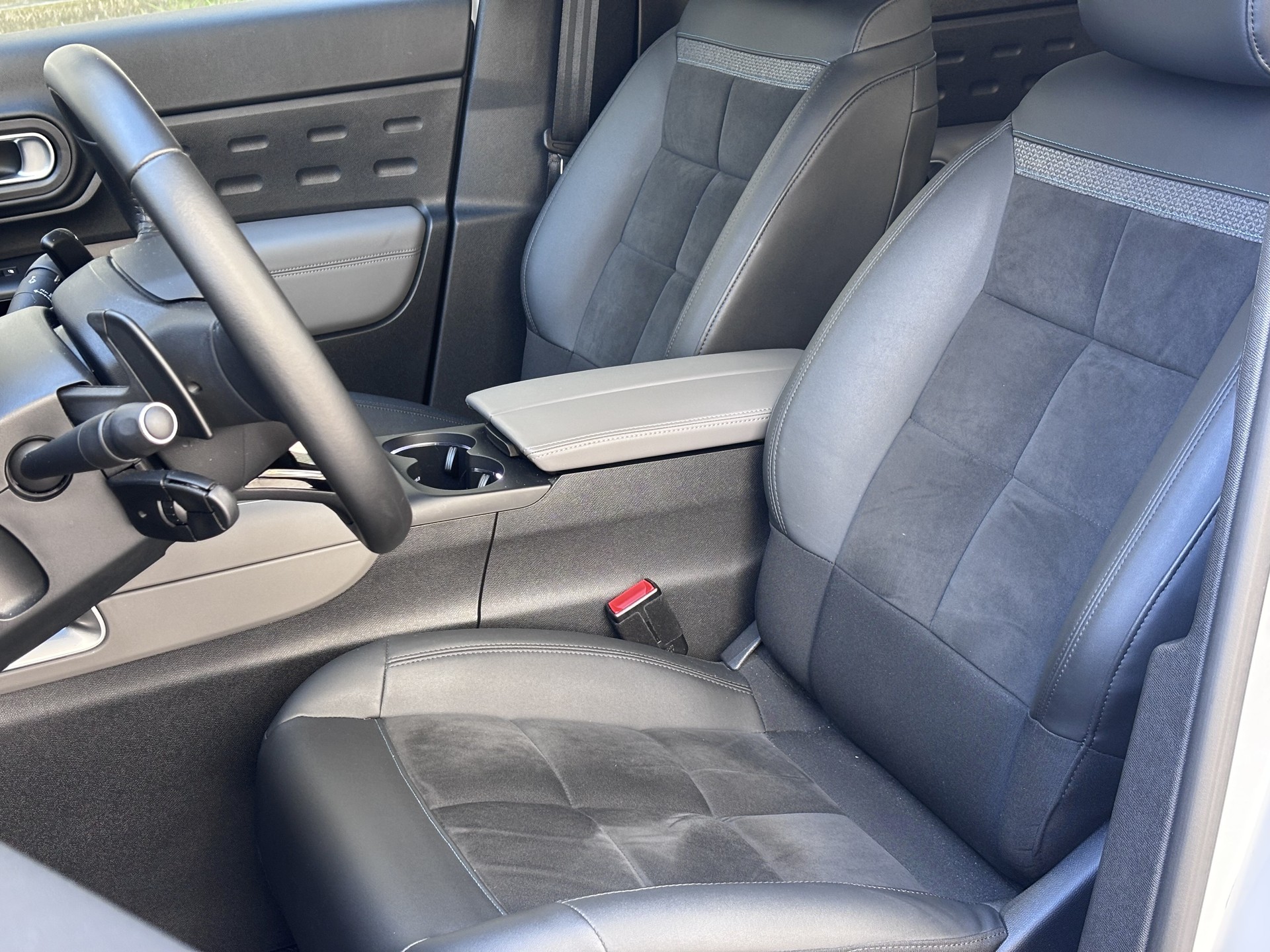 CITROEN C5 Aircross 1.5 BlueHD Shine EAT8-image-7