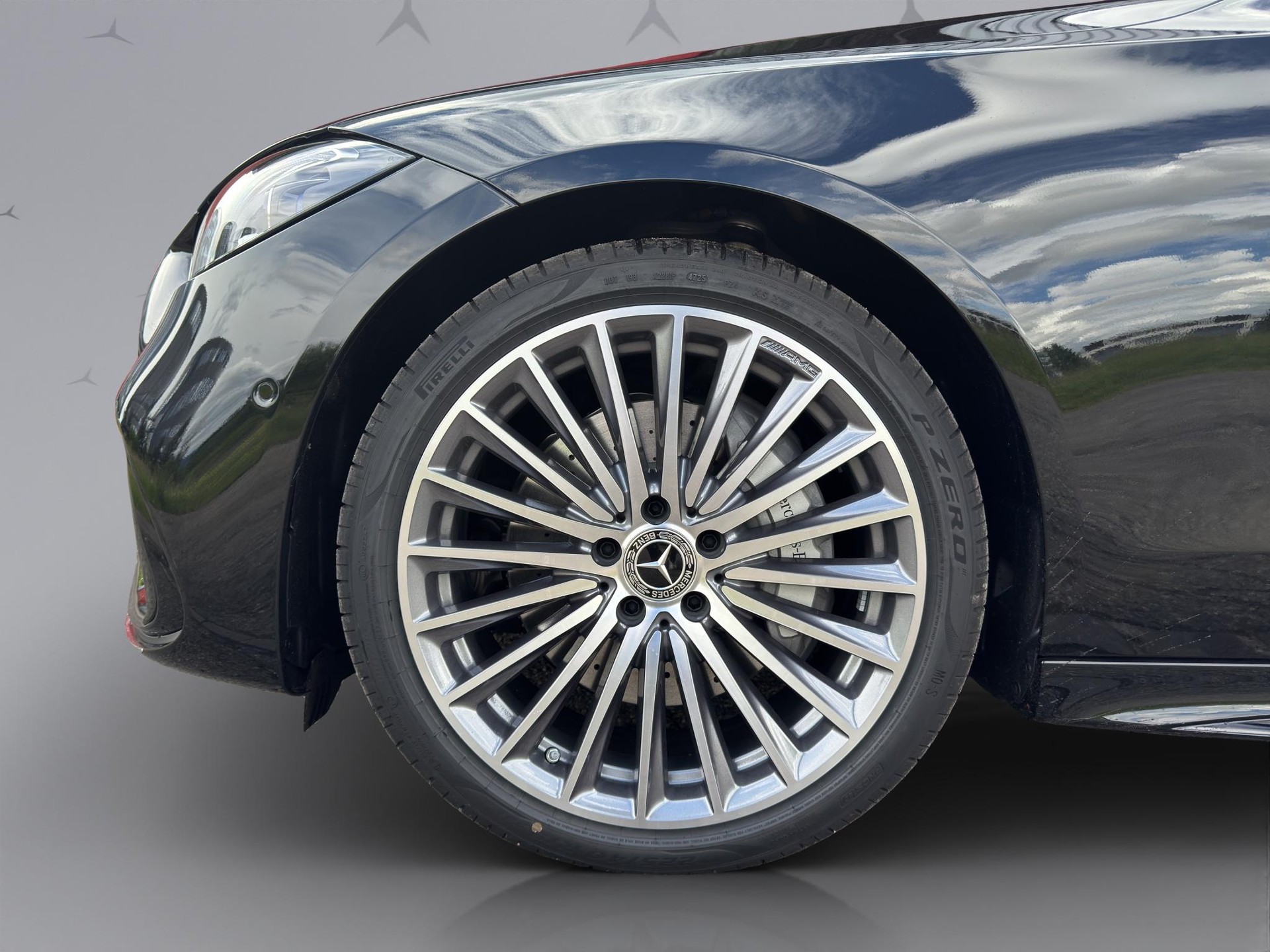 MERCEDES-BENZ C 220 d Swiss Star AMG Line 4matic-image-2