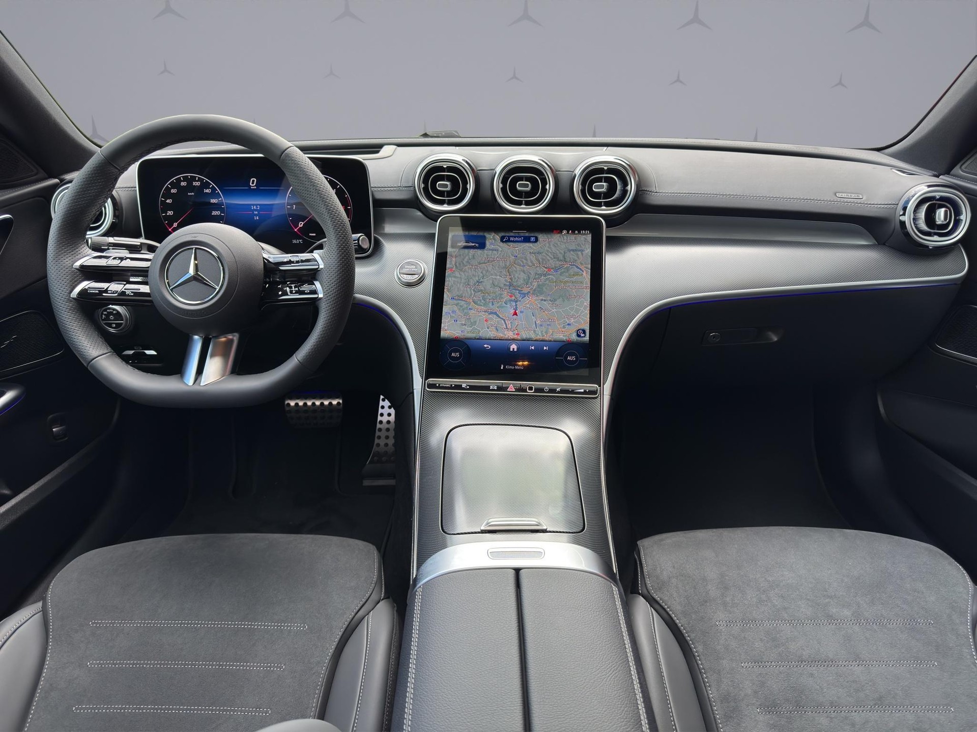 MERCEDES-BENZ C 220 d Swiss Star AMG Line 4matic-image-10