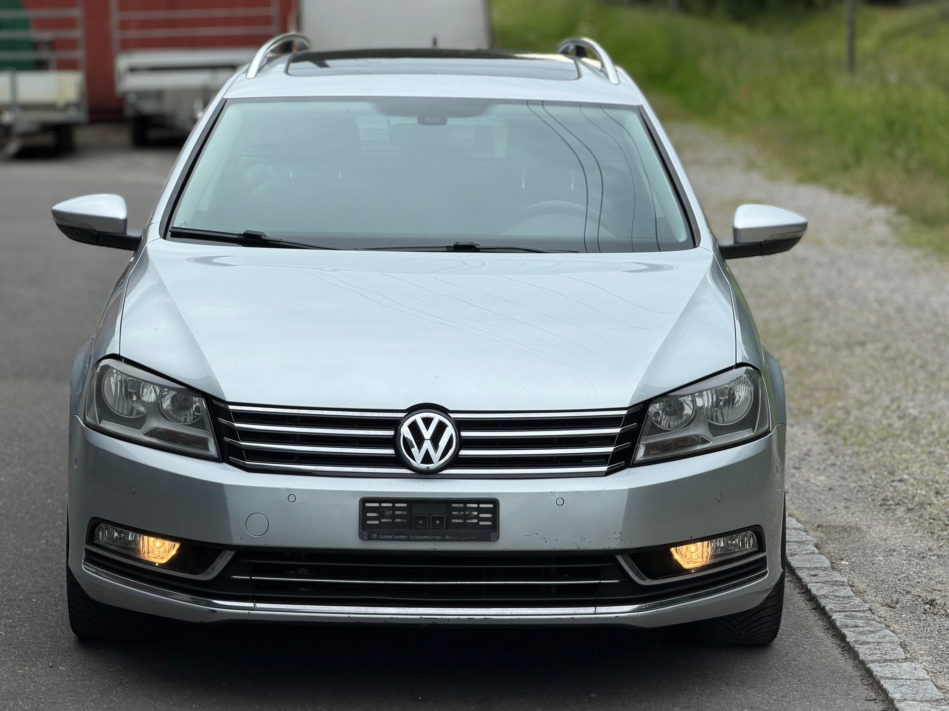 VW Passat Variant 3.6 FSI Highline 4Motion DSG-image-1