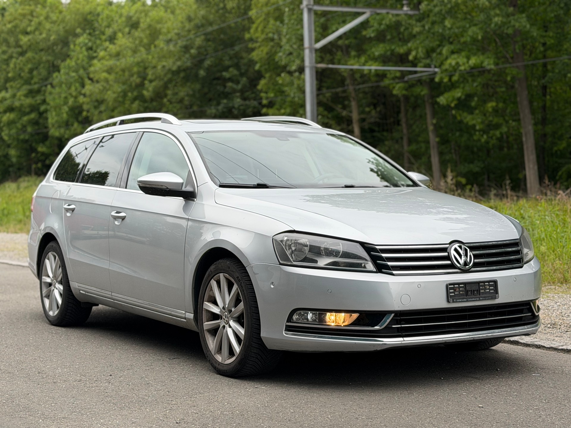 VW Passat Variant 3.6 FSI Highline 4Motion DSG-image-0