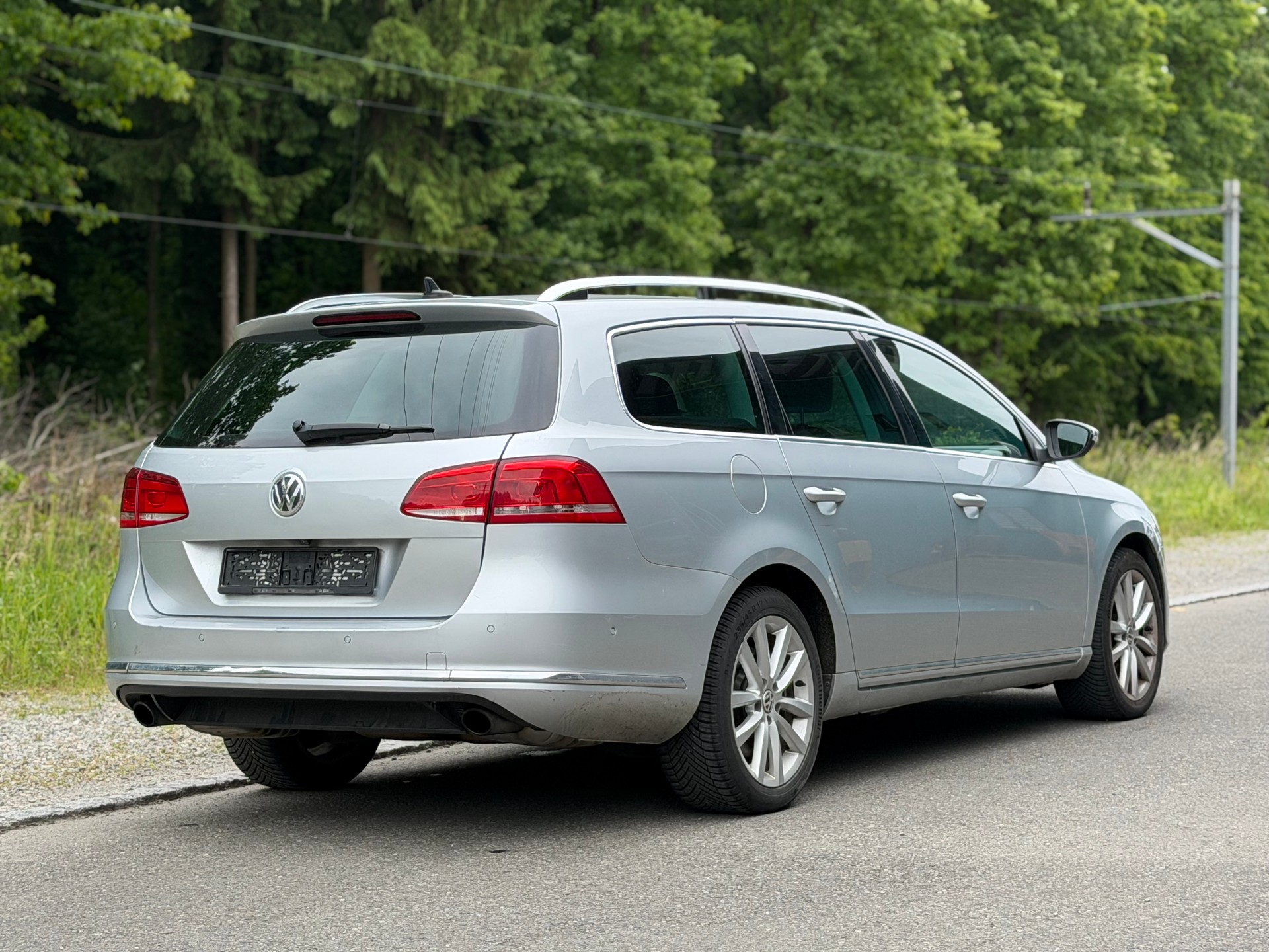 VW Passat Variant 3.6 FSI Highline 4Motion DSG-image-4