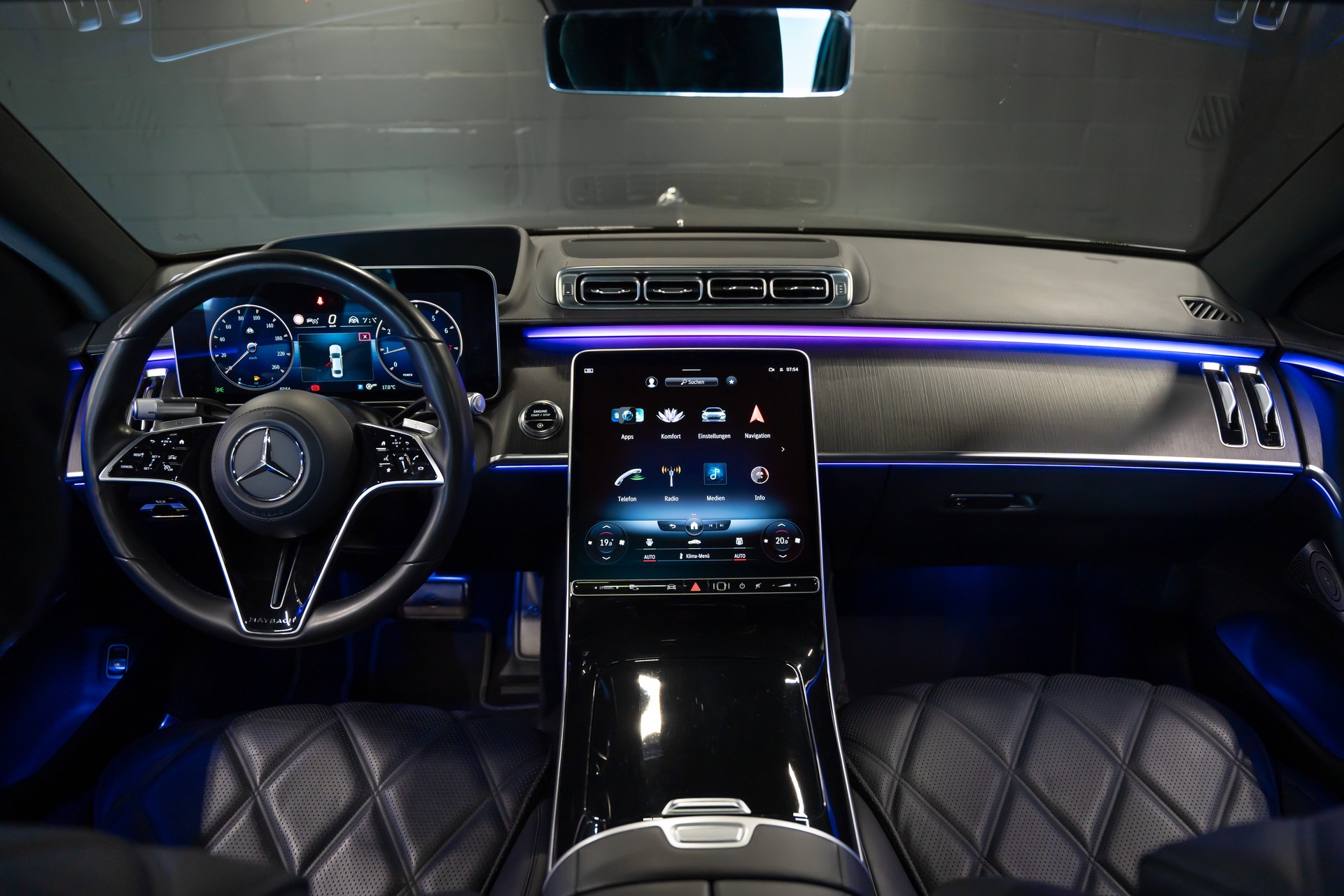 MERCEDES-BENZ S 580 4Matic Maybach 9G-Tronic-image-9