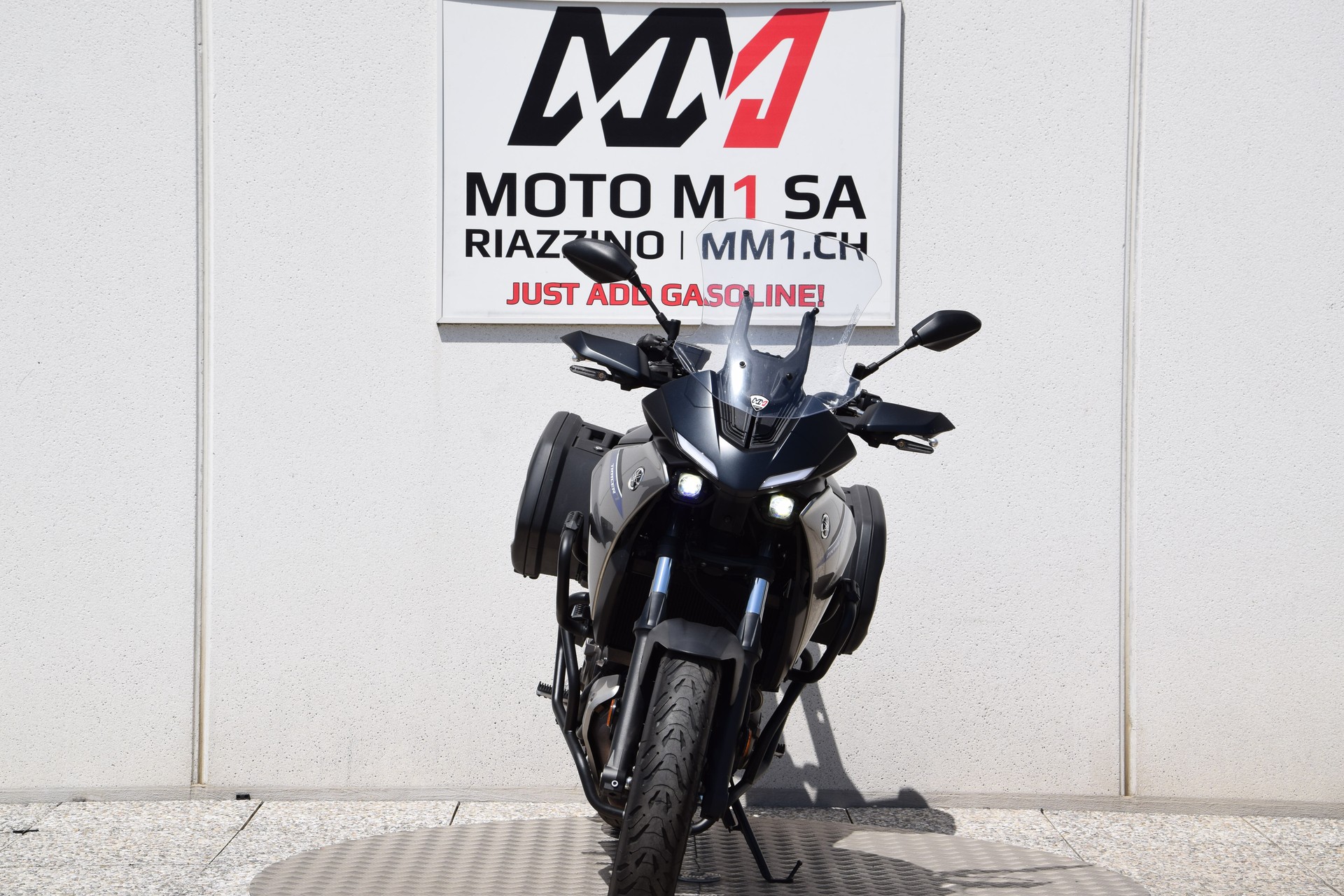 YAMAHA Tracer 7 GT-showroom-element-2