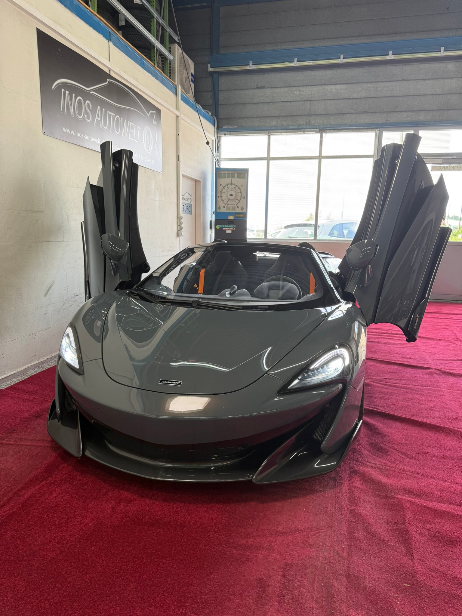 McLAREN 600LT Spider 3.8 V8 SSG-image-1