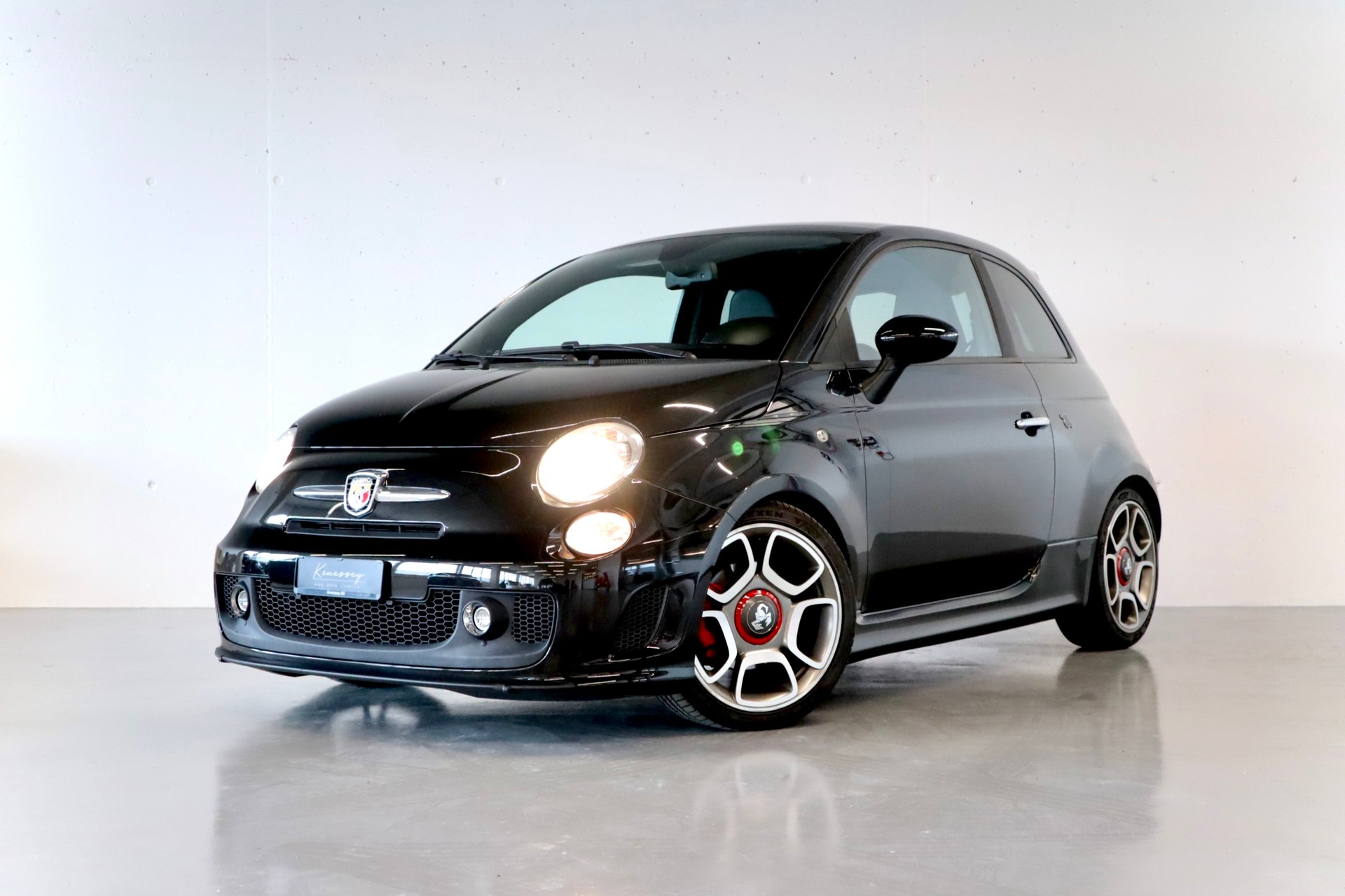 FIAT 500 1.4 16V Turbo Abarth-image-15