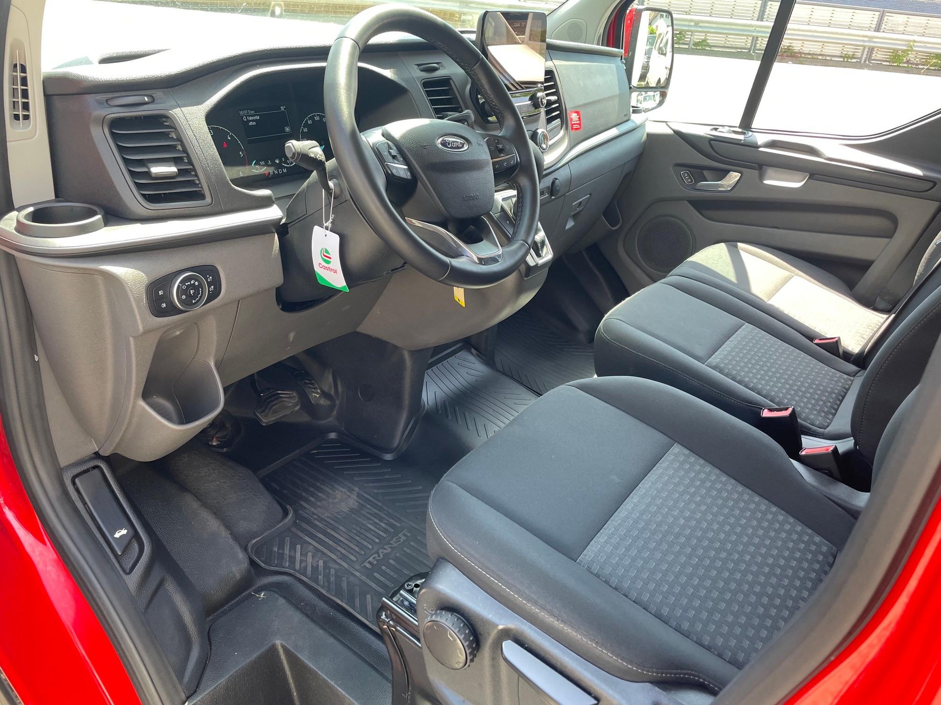FORD Transit C Kombi 320 L1 2.0 TDCi 150 Trend-image-4