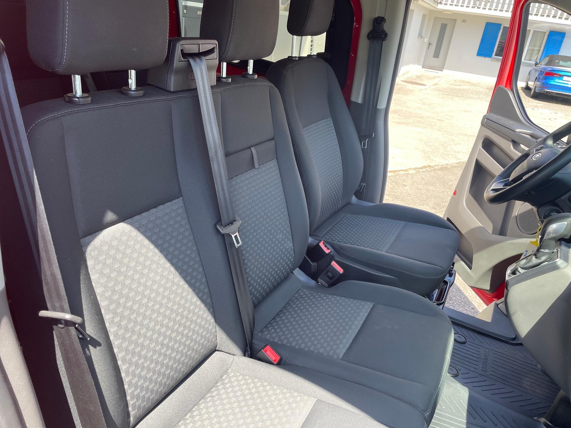 FORD Transit C Kombi 320 L1 2.0 TDCi 150 Trend-image-7